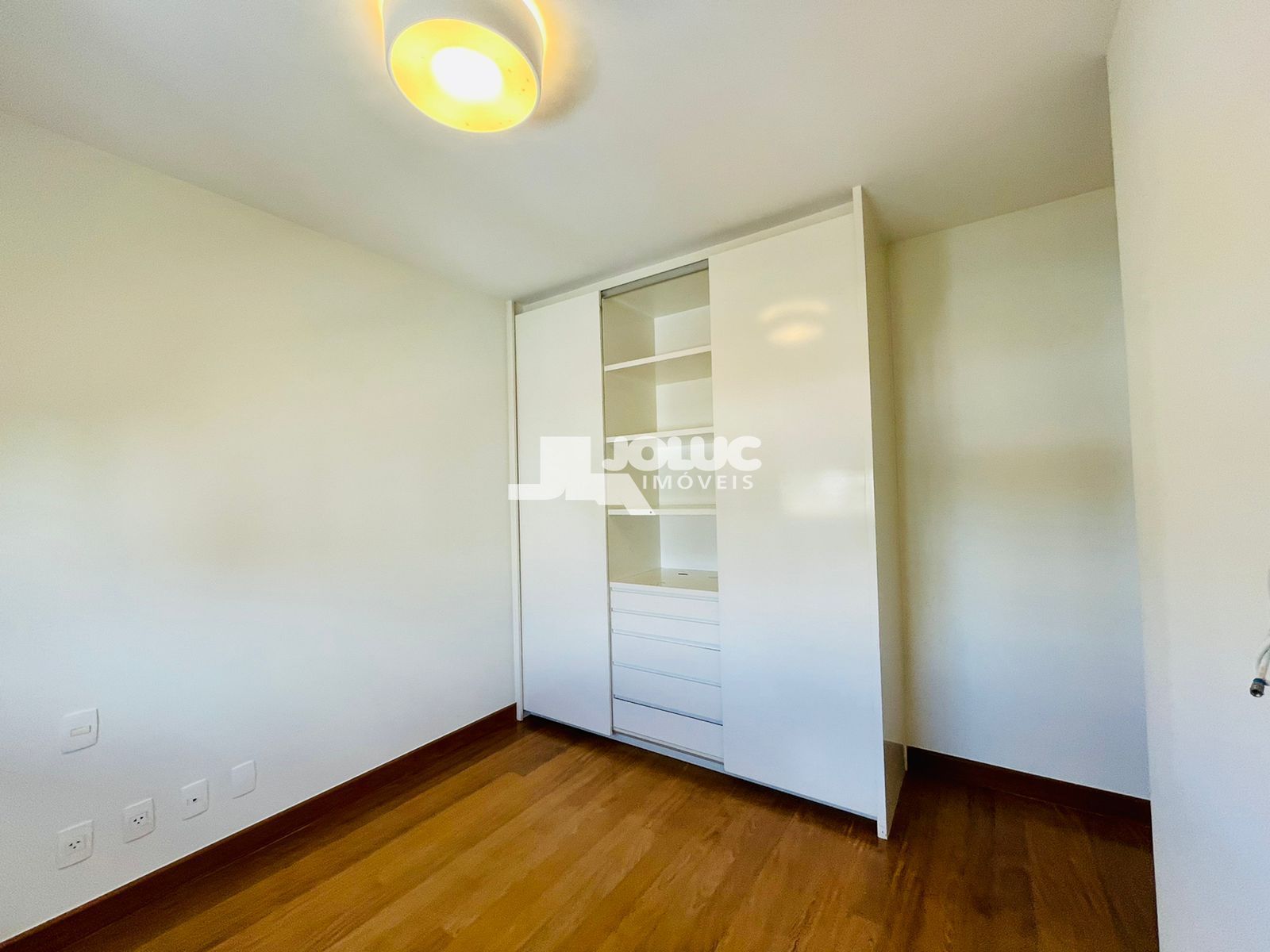 Apartamento à venda com 3 quartos, 215m² - Foto 26