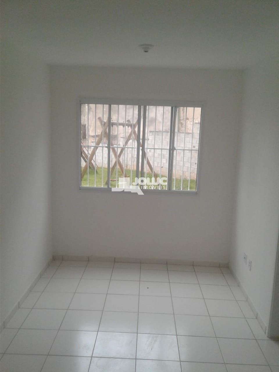 Apartamento à venda com 2 quartos, 49m² - Foto 2