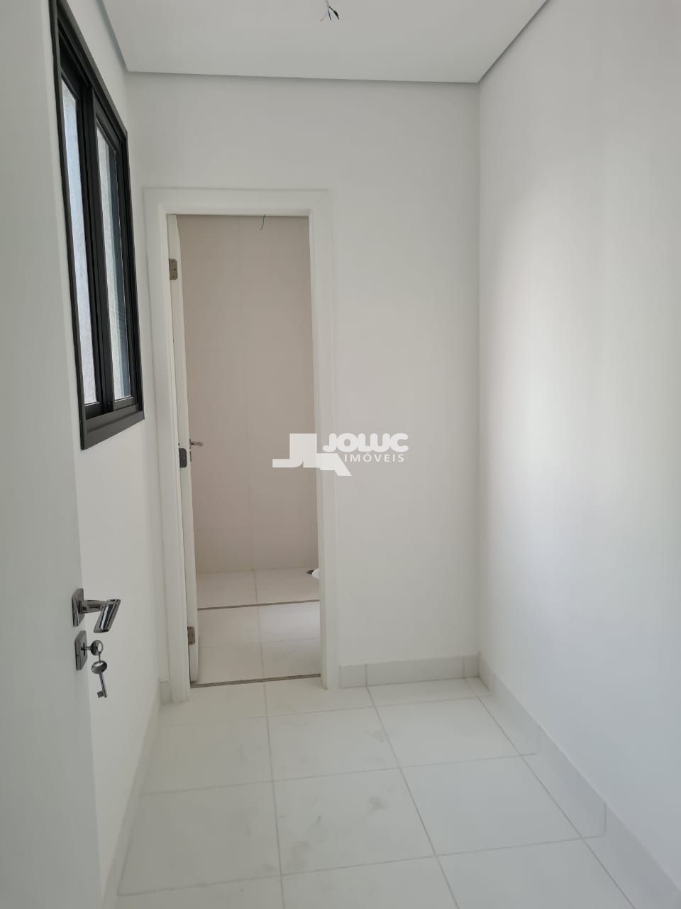 Apartamento à venda com 3 quartos, 205m² - Foto 14