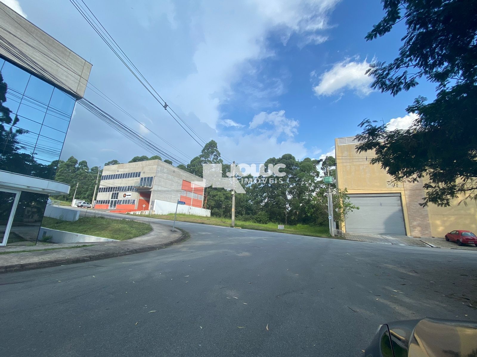 Loteamento e Condomínio, 1080 m² - Foto 3