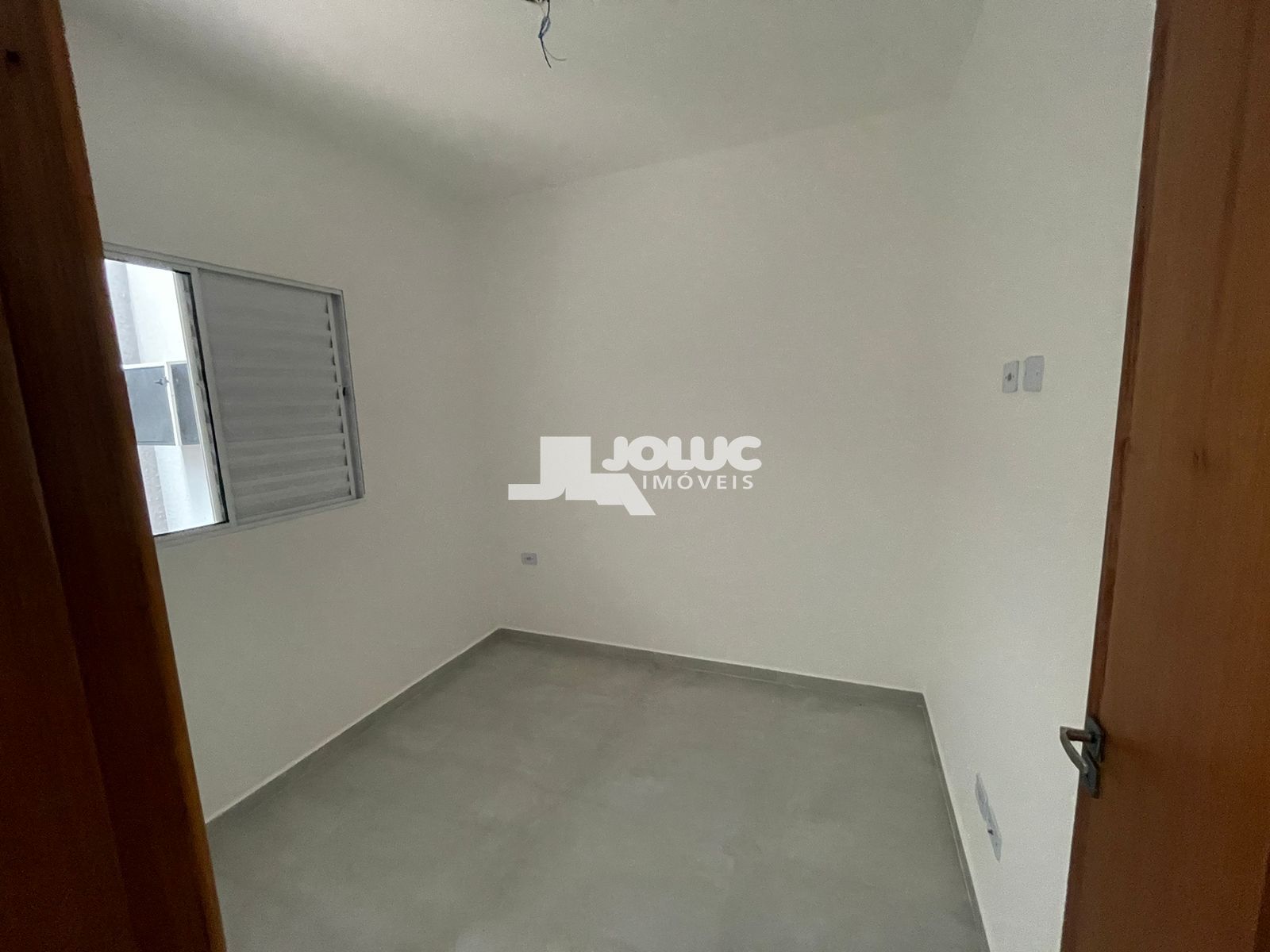 Apartamento à venda com 2 quartos, 40m² - Foto 4