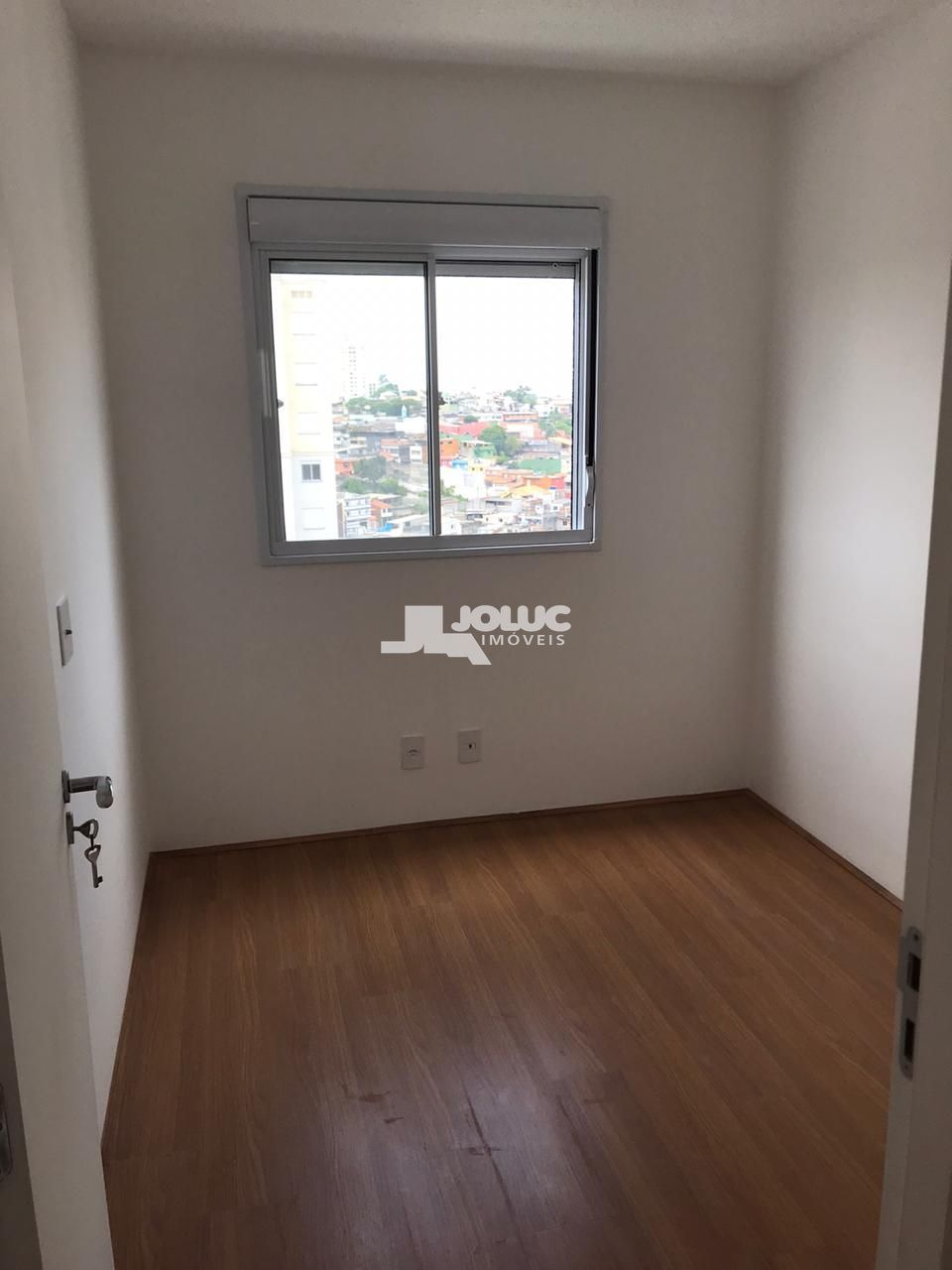 Apartamento à venda com 2 quartos, 42m² - Foto 3