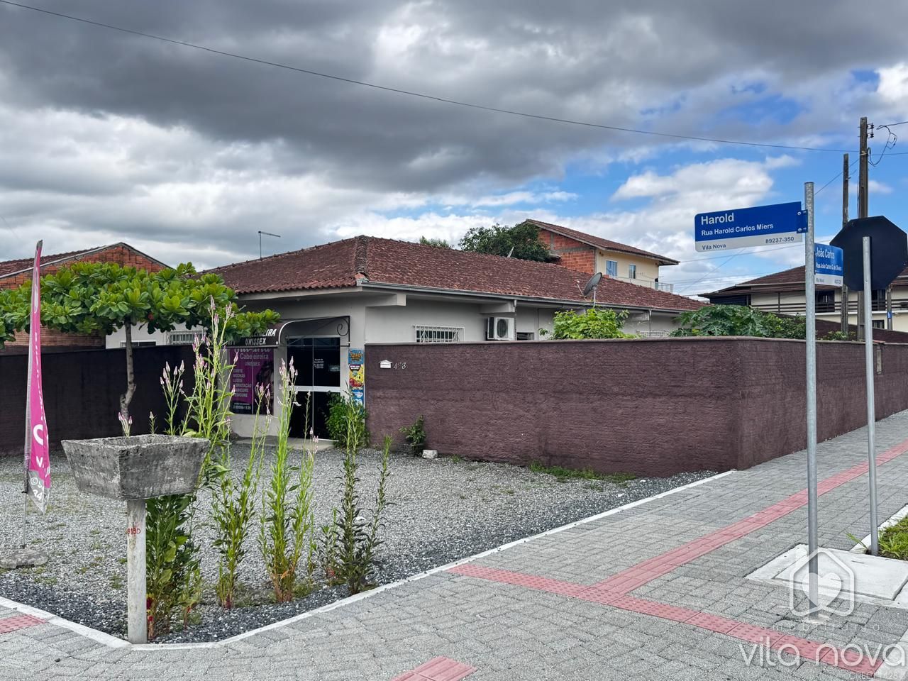 Casa Averbada à venda no Vila Nova