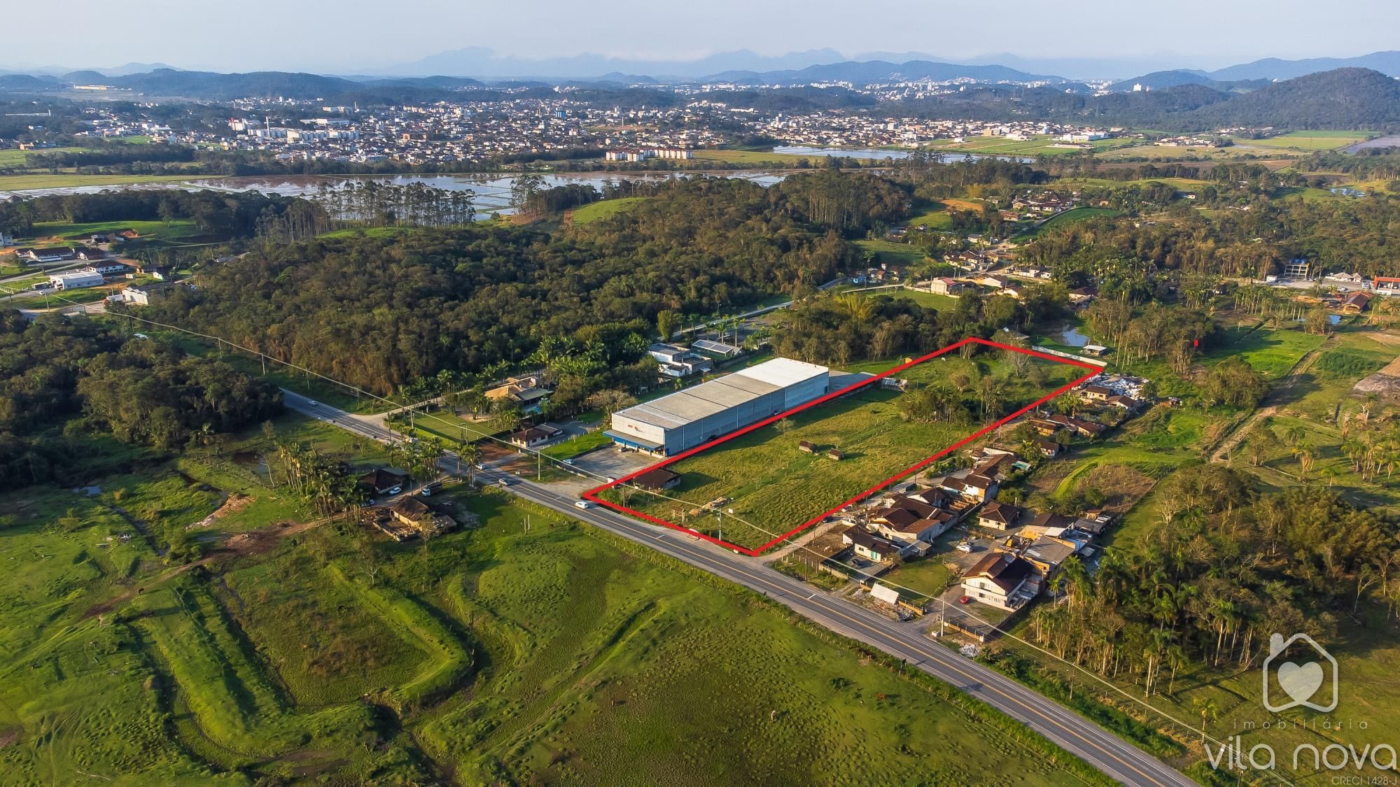 Área à venda no Vila Nova