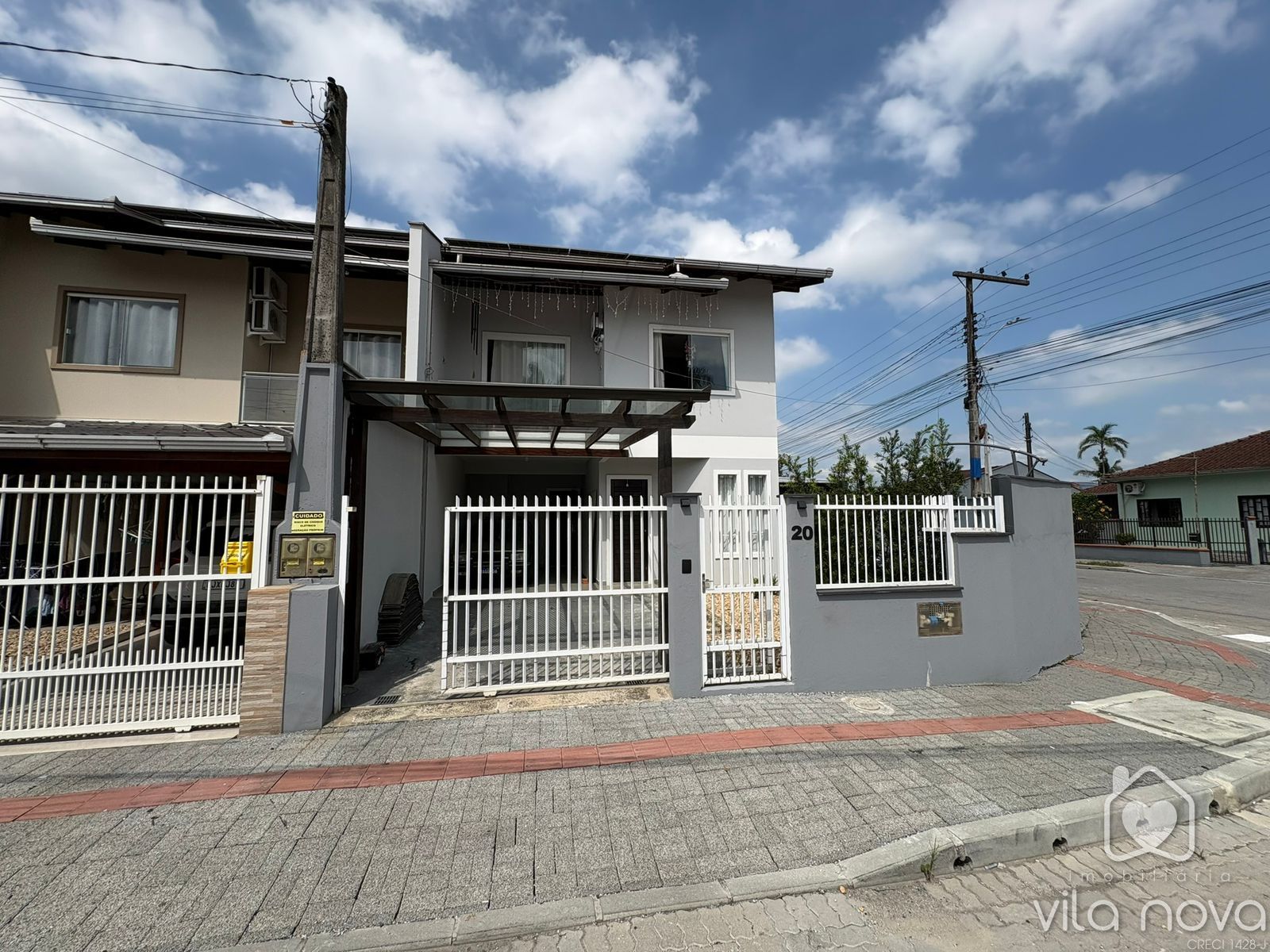 Sobrado para locação no Vila Nova