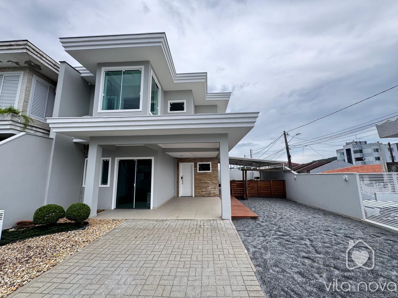 Sobrado à venda no Vila Nova