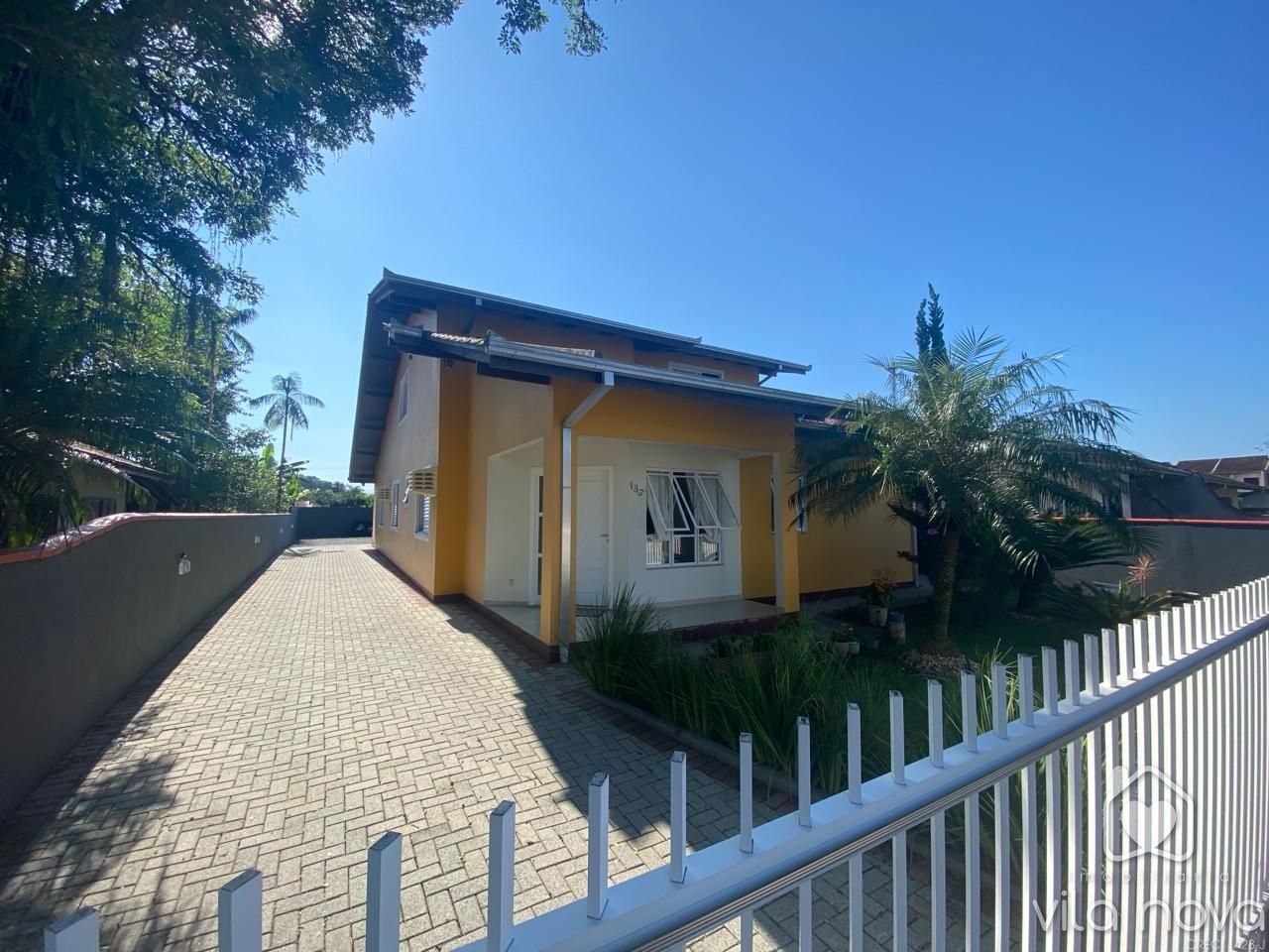Casa Averbada à venda no Vila Nova