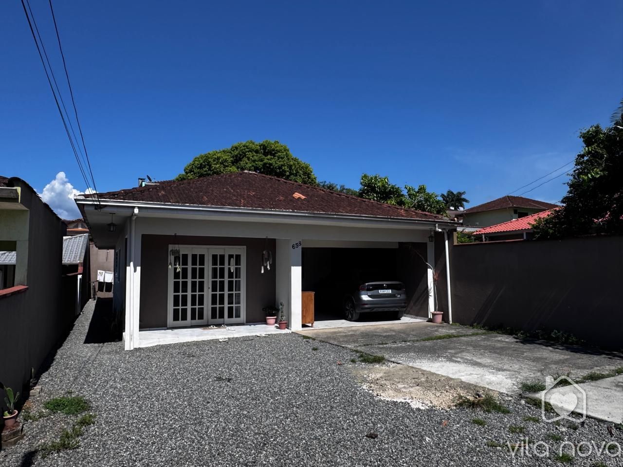 Casa à venda no Costa e Silva