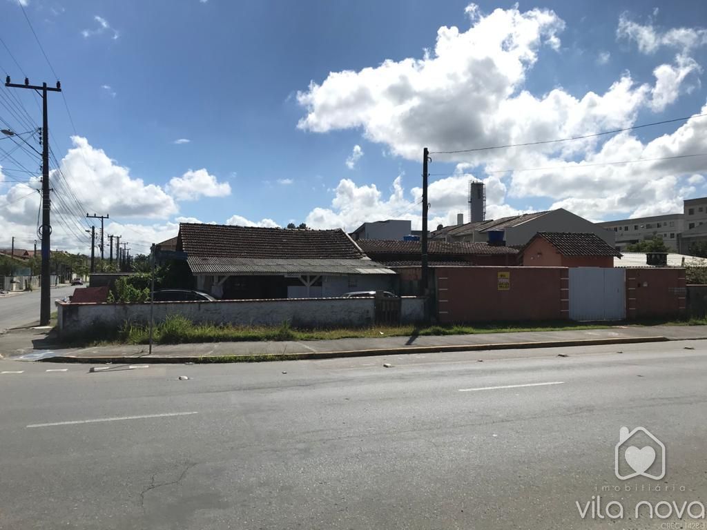 Terreno Comercial Esquina à venda no Vila Nova