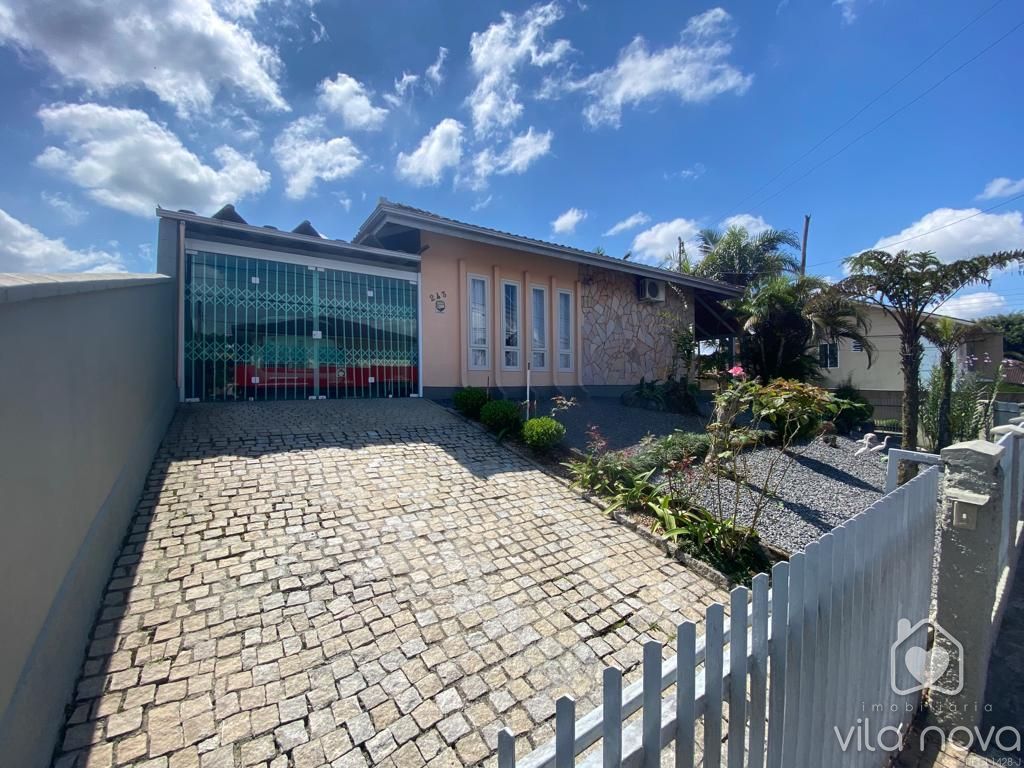 Casa à venda no Vila Nova