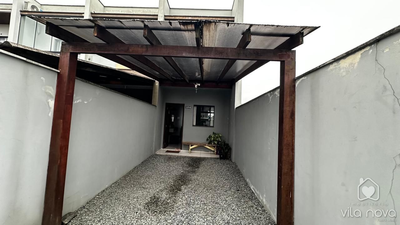 Sobrado Geminado à venda no Vila Nova