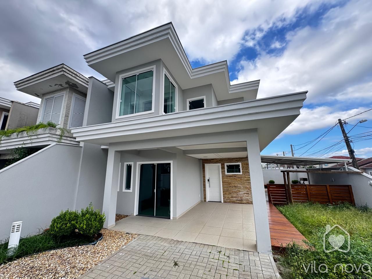 Sobrado à venda no Vila Nova