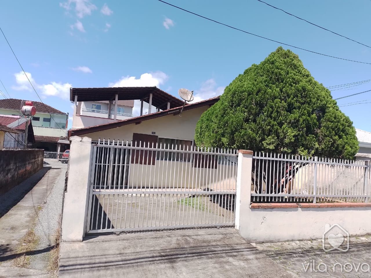 Casa para locação no Nova Brasília
