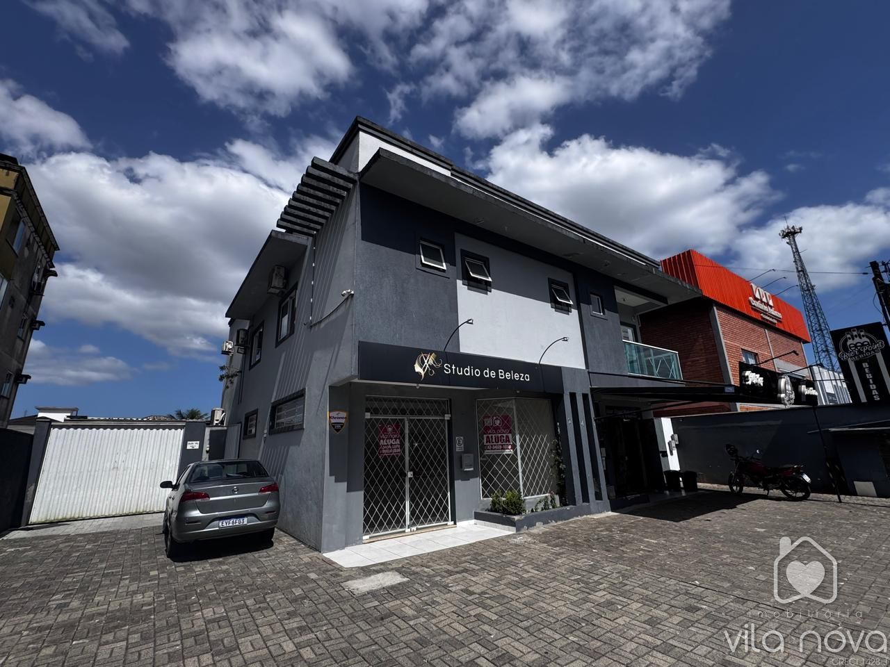 Sobrado Comercial à venda no Vila Nova