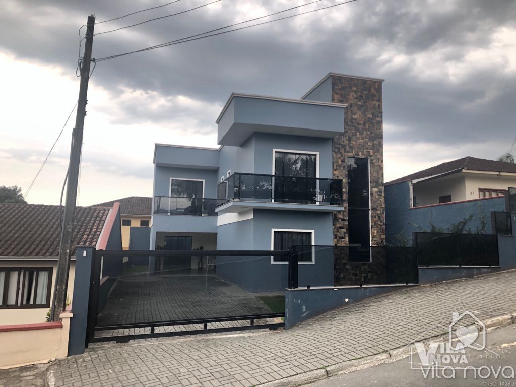 Sobrado à venda no Vila Nova