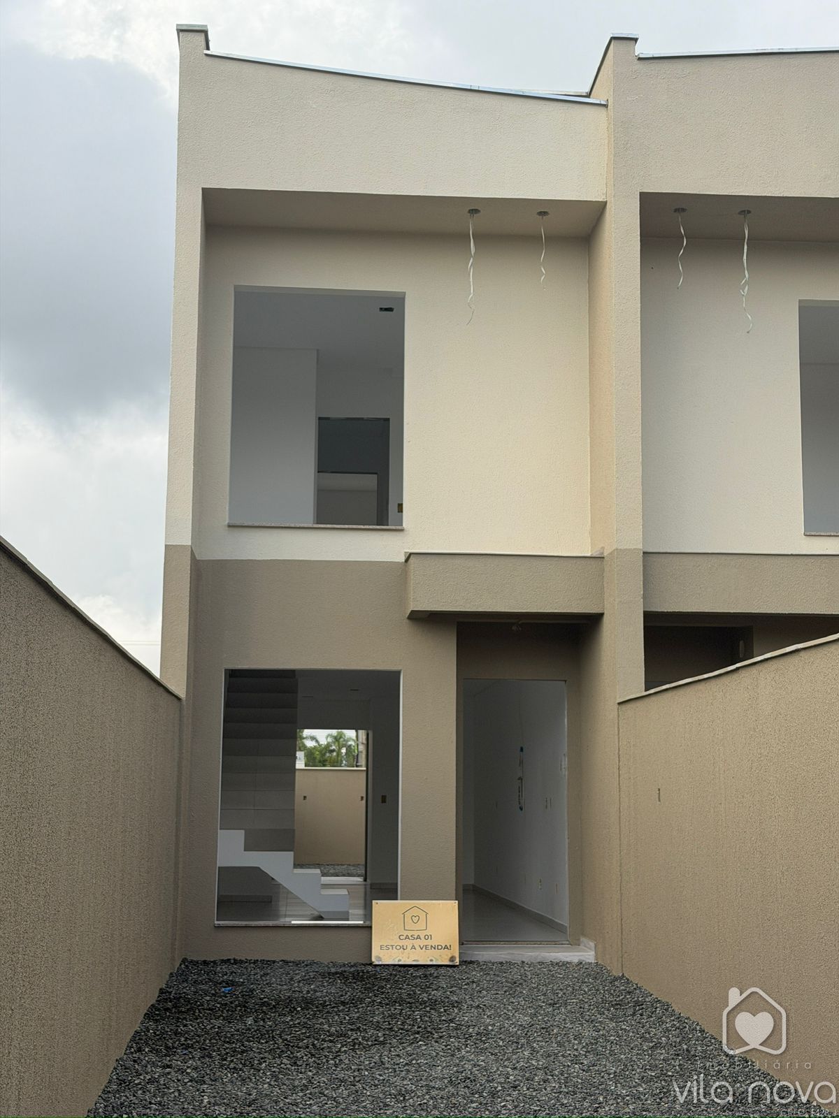 Sobrado Geminado à venda no Vila Nova