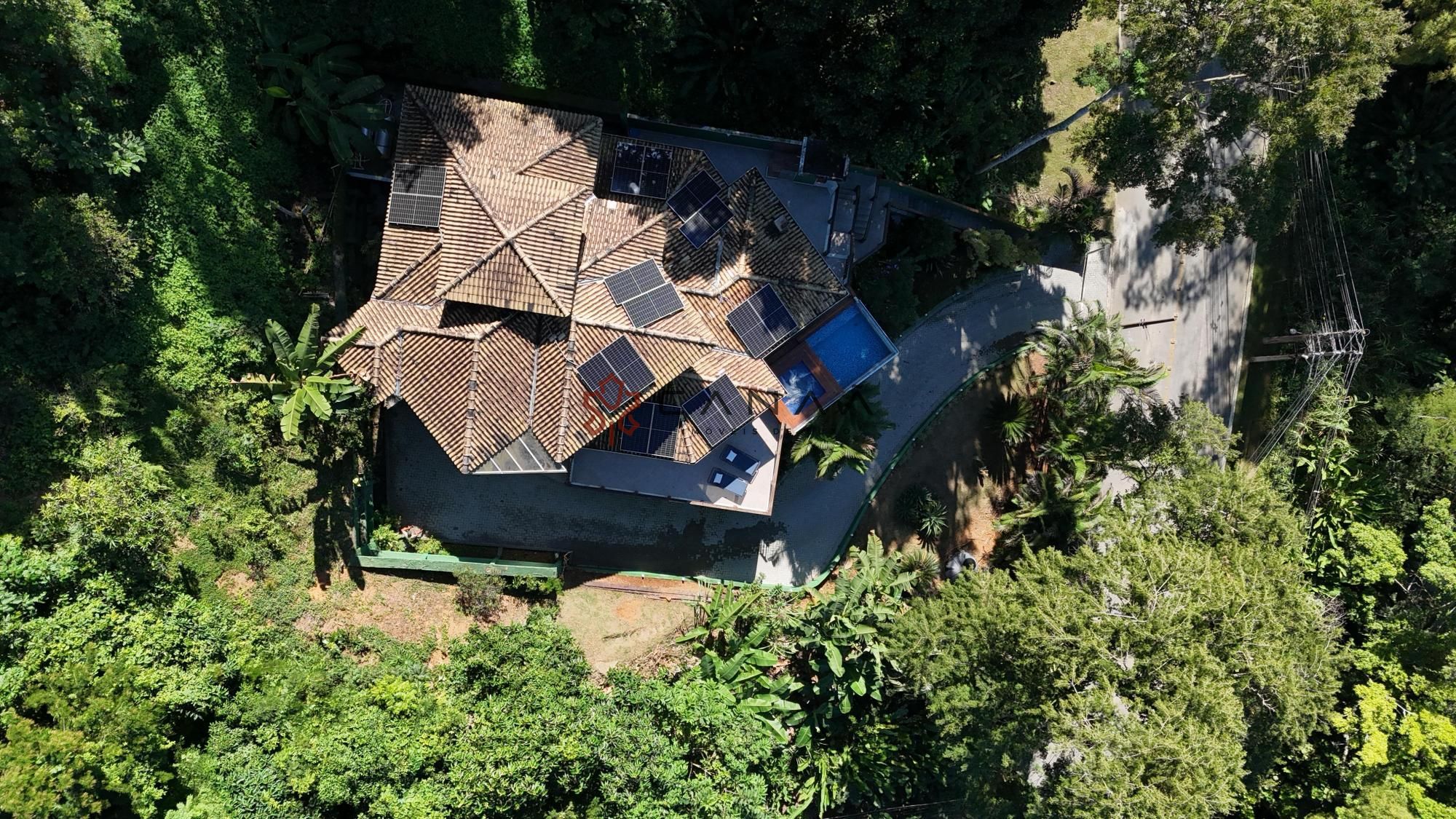 Casa de Condomínio à venda e aluguel com 5 quartos, 400m² - Foto 48