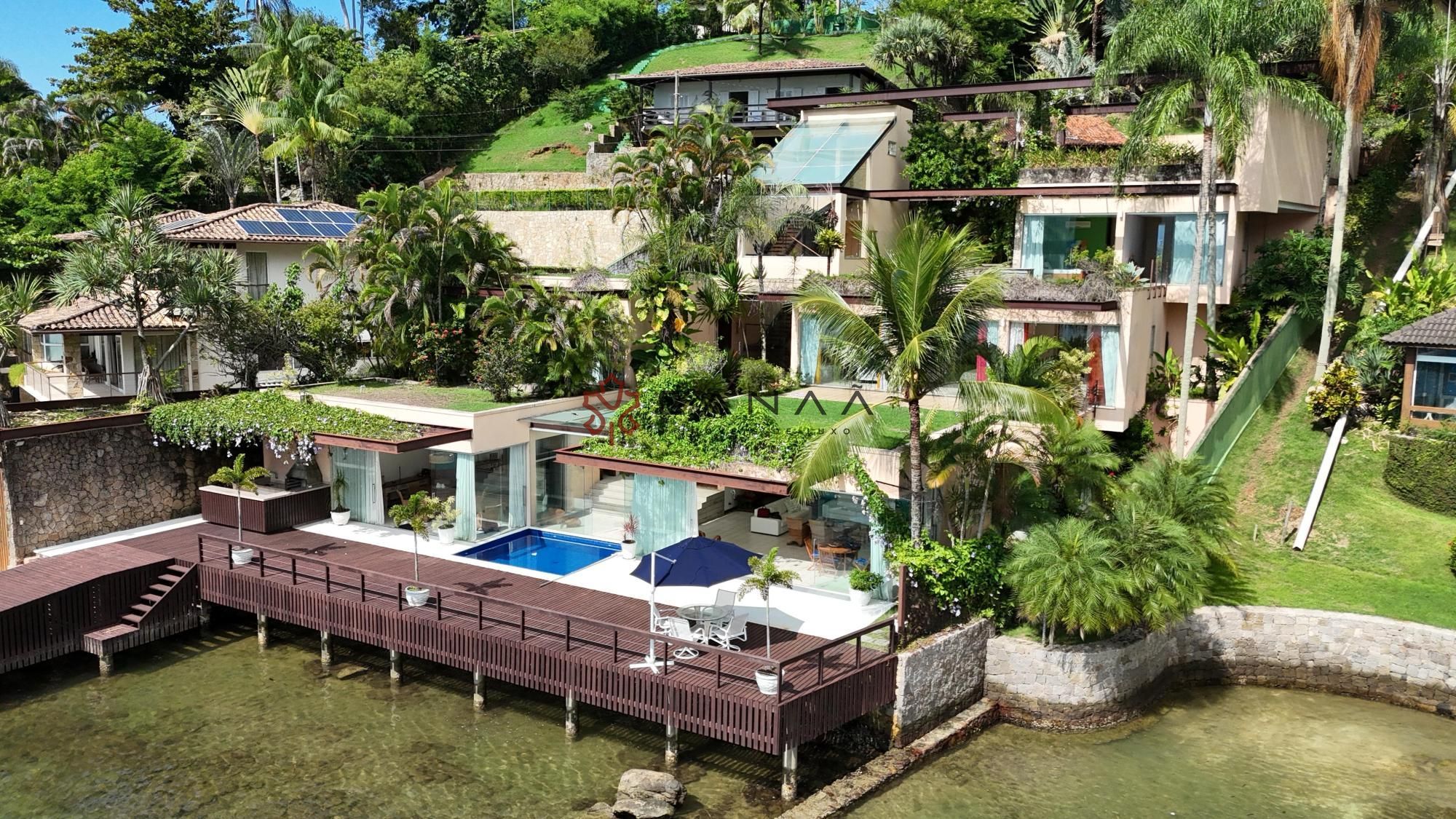 Casa de Condomínio à venda com 6 quartos, 650m² - Foto 81
