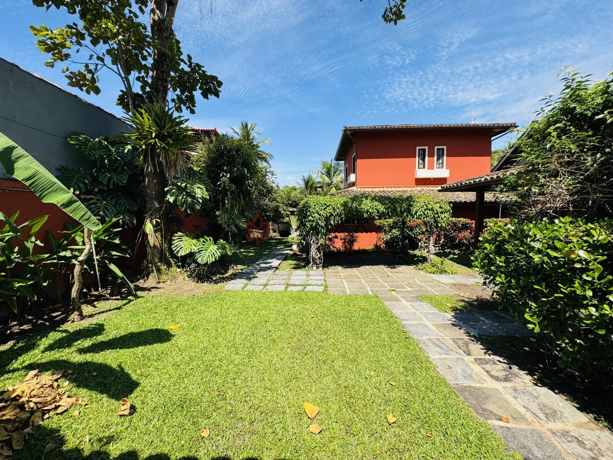 Casa de Condomínio à venda e temporada com 4 quartos, 266m² - Foto 9