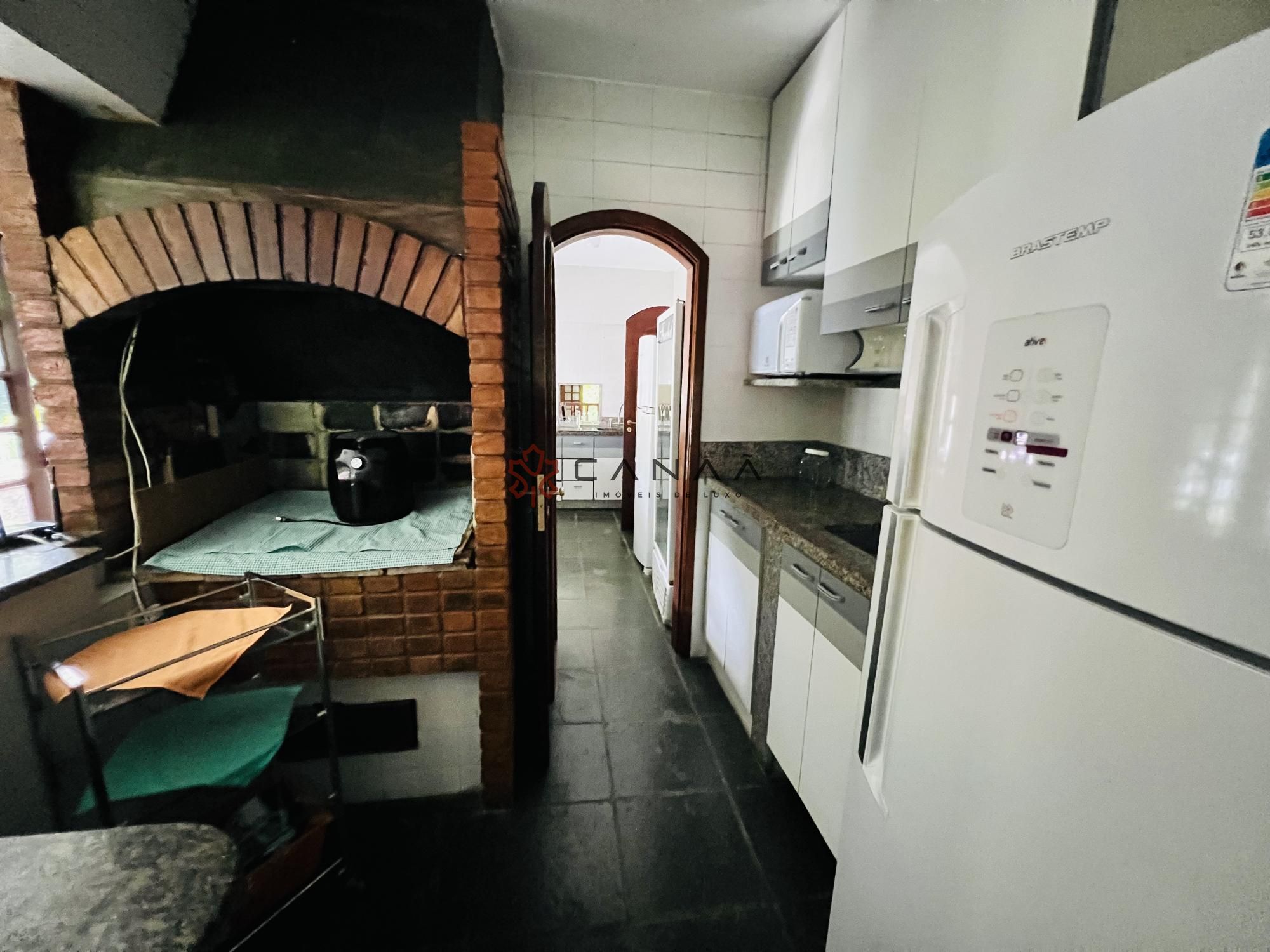 Casa de Condomínio à venda com 9 quartos, 572m² - Foto 21