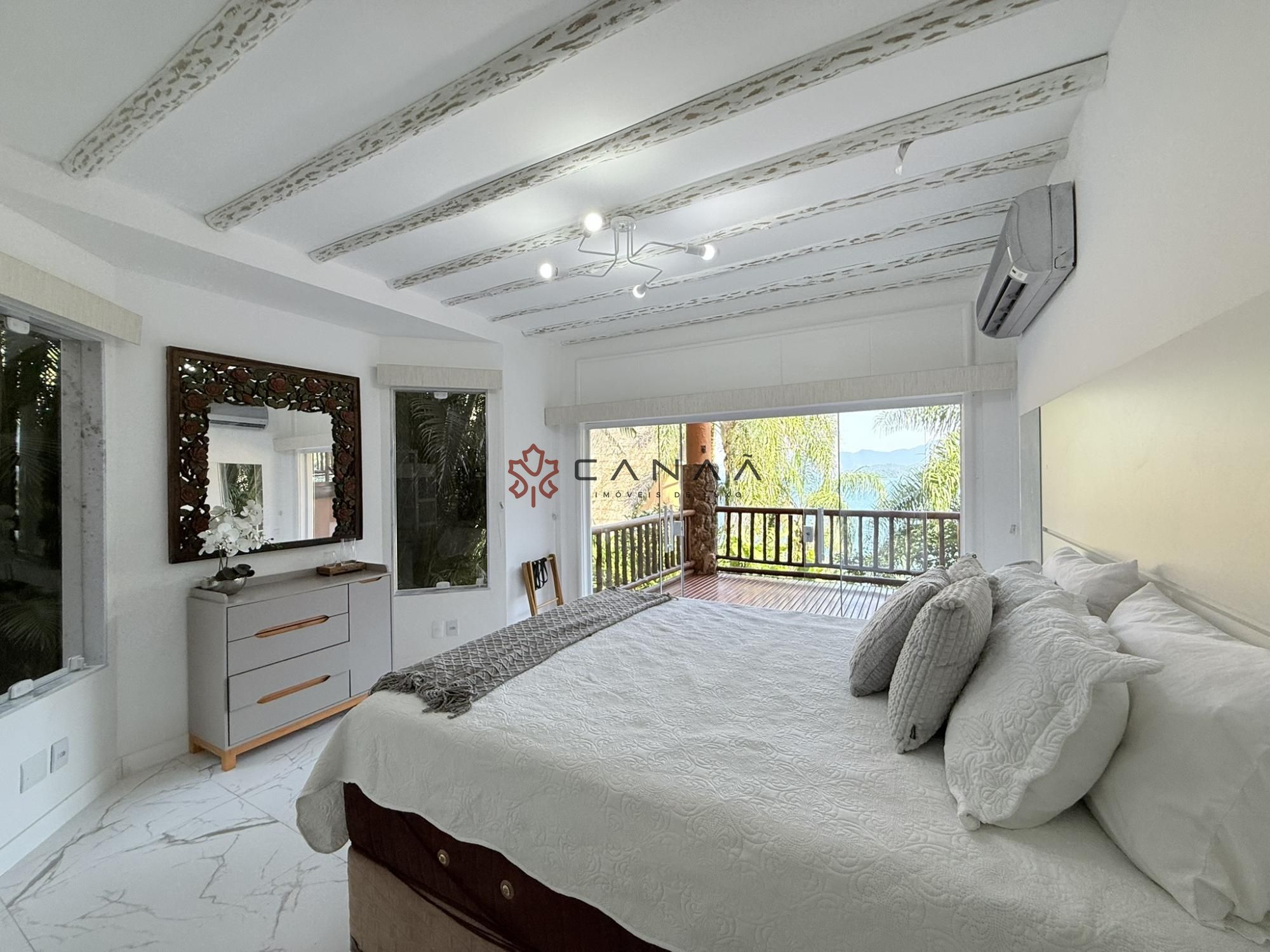 Casa de Condomínio à venda com 4 quartos, 249m² - Foto 42