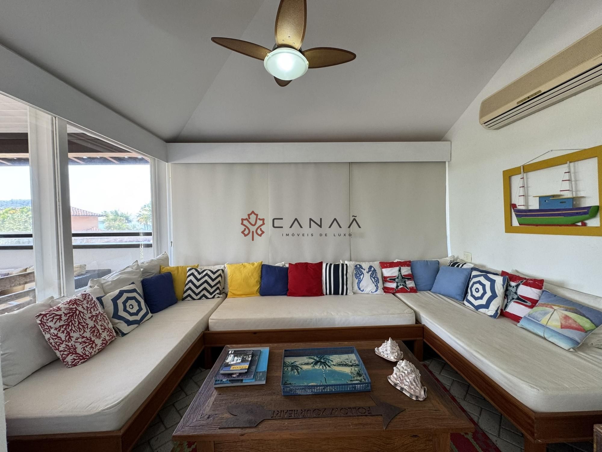 Casa de Condomínio à venda com 4 quartos, 300m² - Foto 23