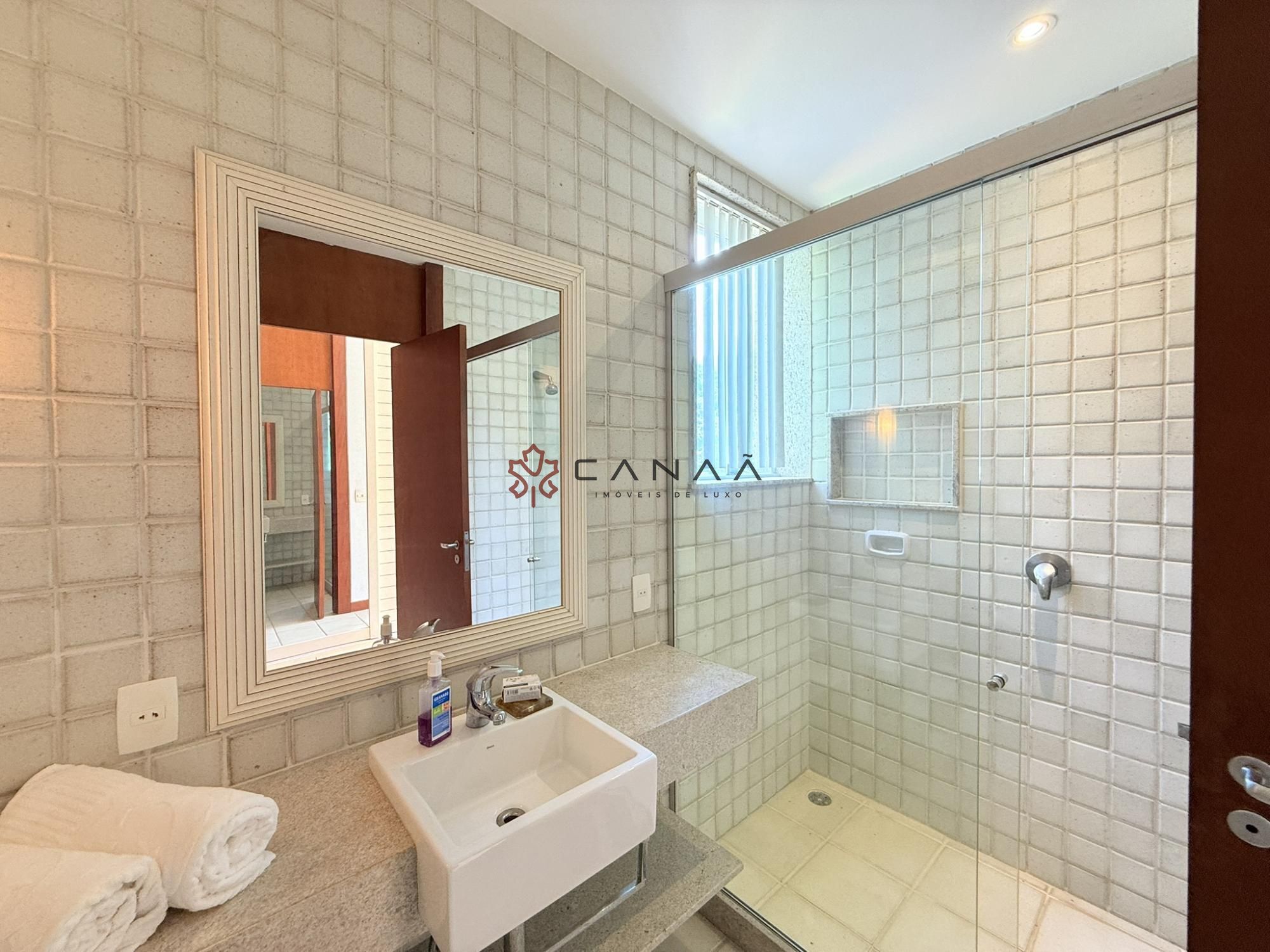 Casa de Condomínio à venda com 6 quartos, 650m² - Foto 76
