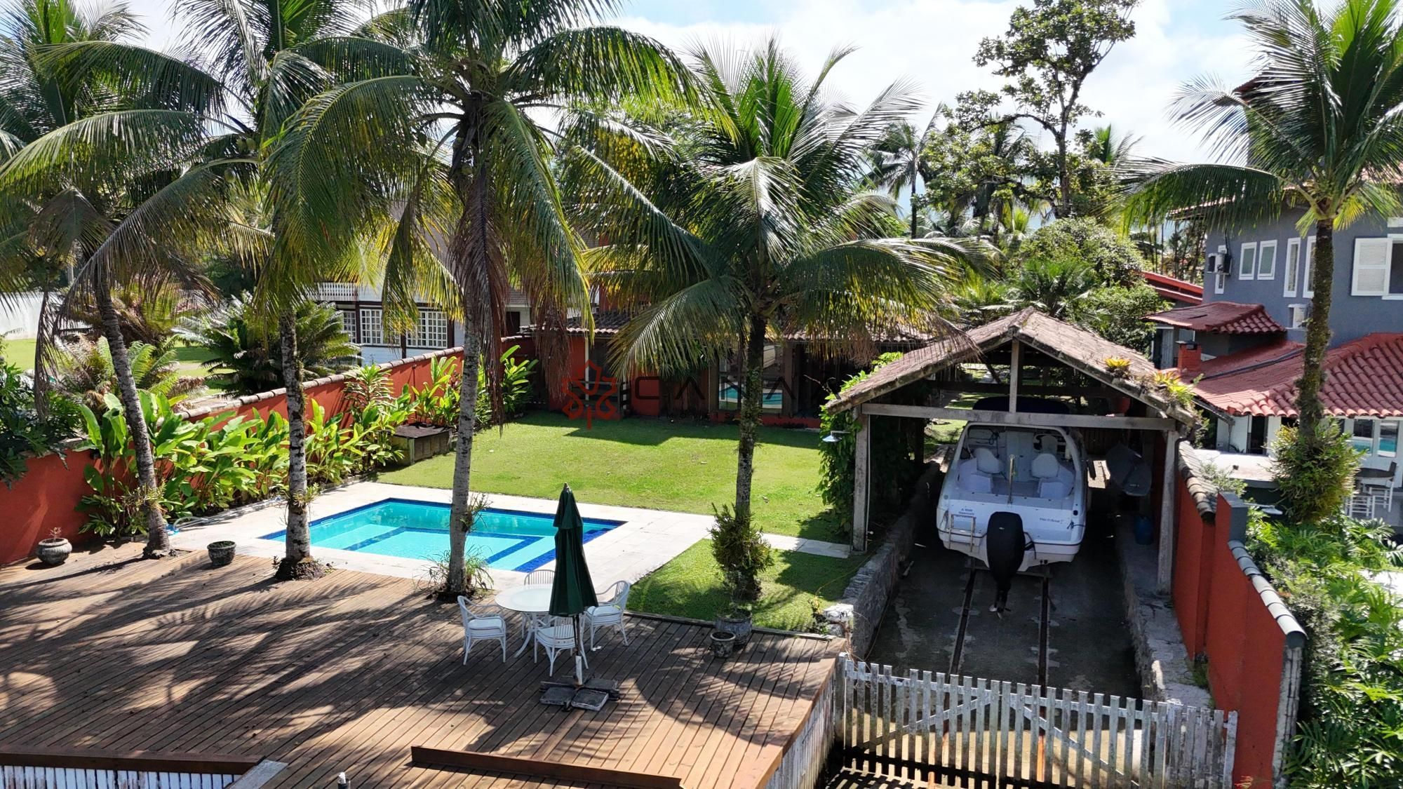 Casa de Condomínio à venda e temporada com 4 quartos, 266m² - Foto 5