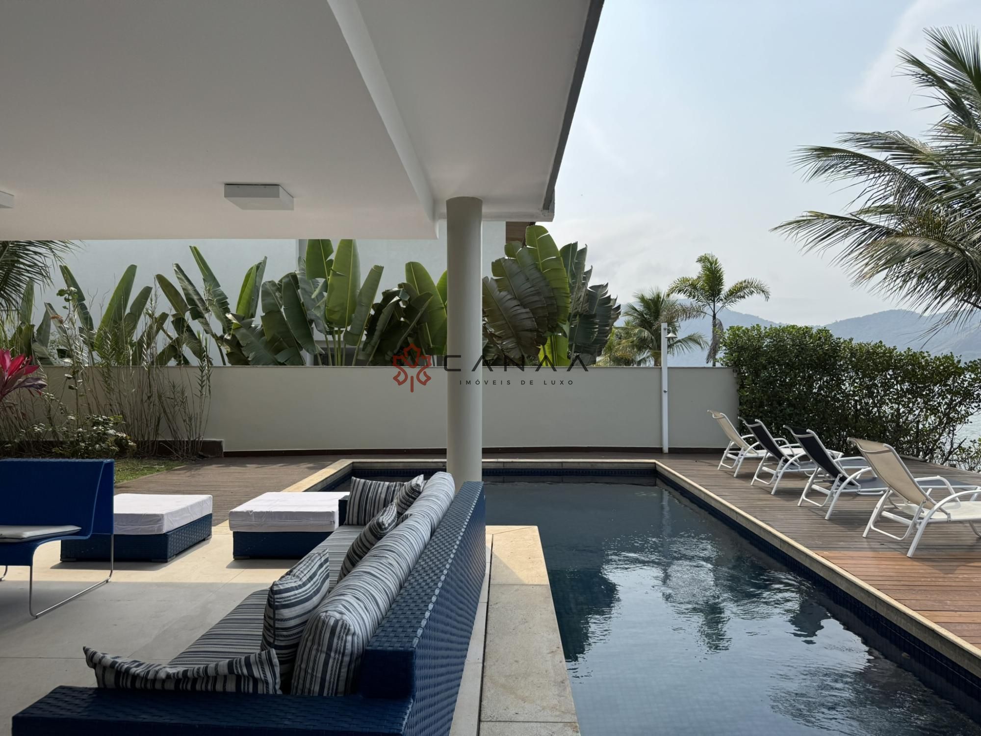 Casa de Condomínio à venda e temporada com 6 quartos, 499m² - Foto 18