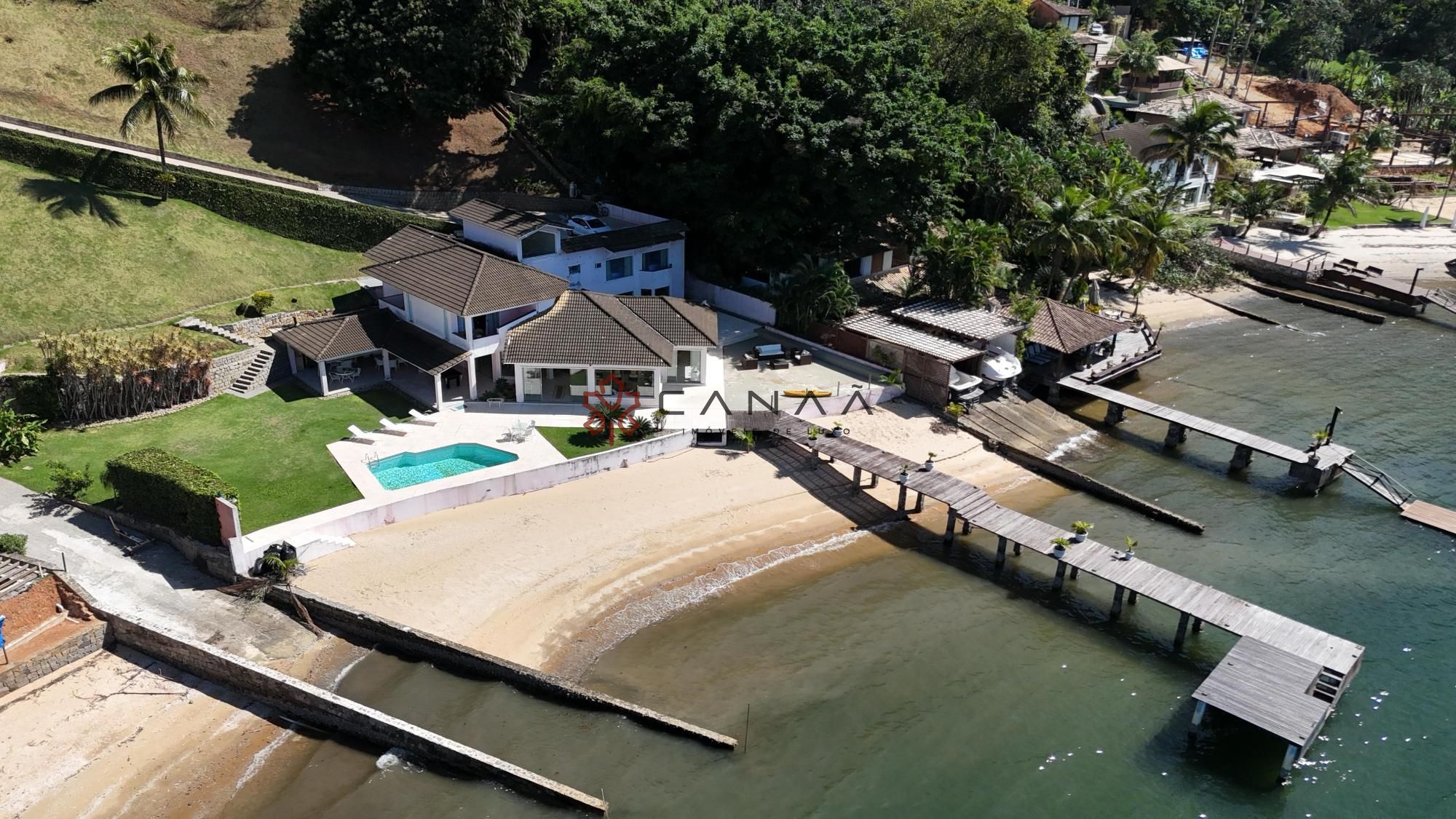 Casa de Condomínio à venda com 8 quartos, 540m² - Foto 9