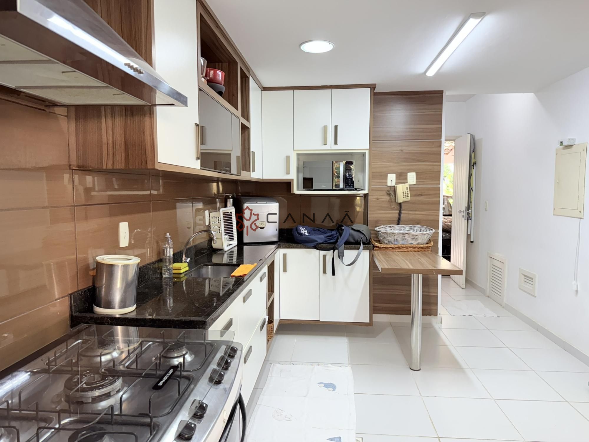 Casa de Condomínio à venda e aluguel com 4 quartos, 199m² - Foto 14