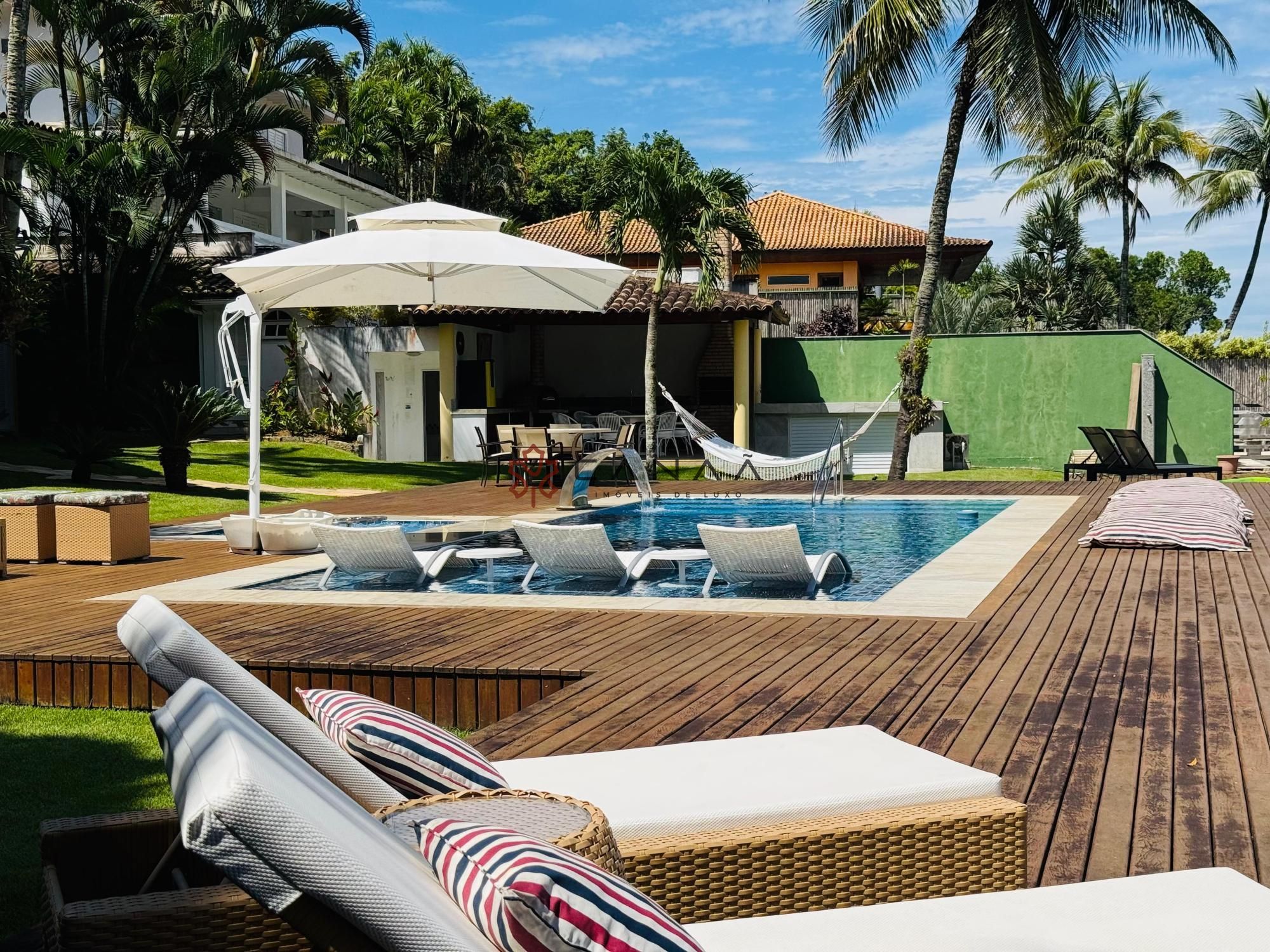 Casa à venda e temporada com 6 quartos, 700m² - Foto 10