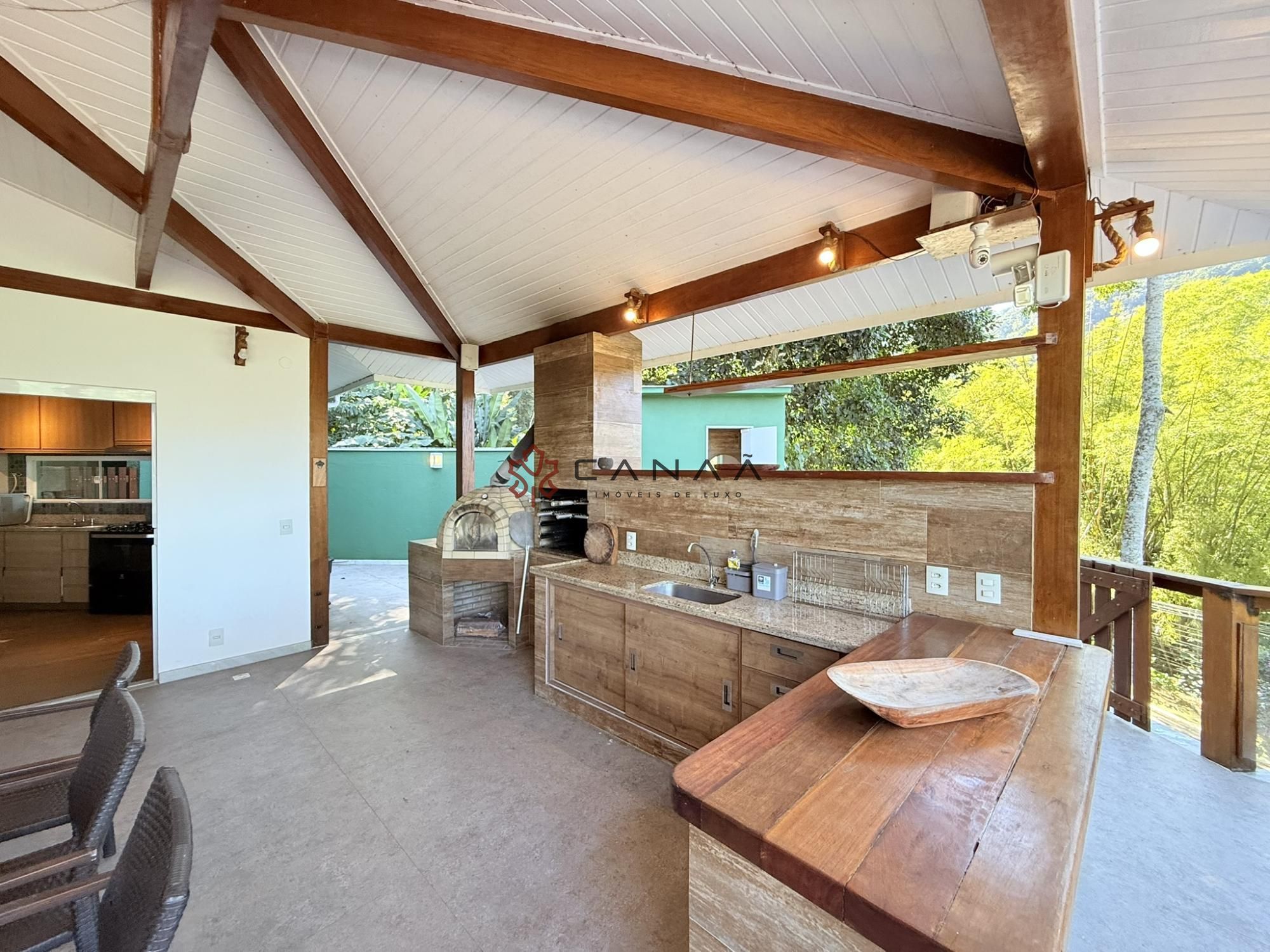 Casa de Condomínio à venda e aluguel com 5 quartos, 400m² - Foto 12