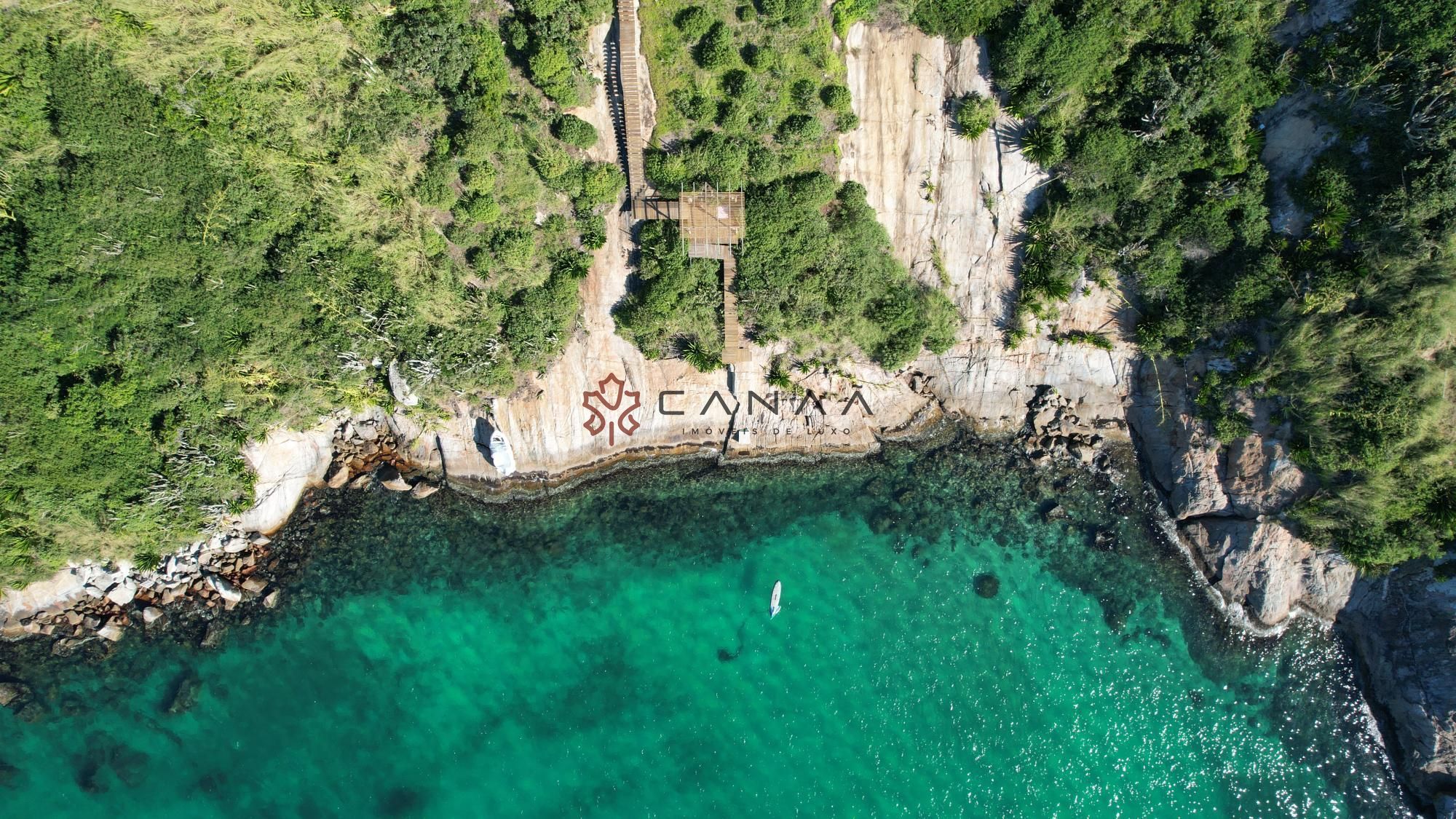 Casa à venda com 2 quartos, 400m² - Foto 3