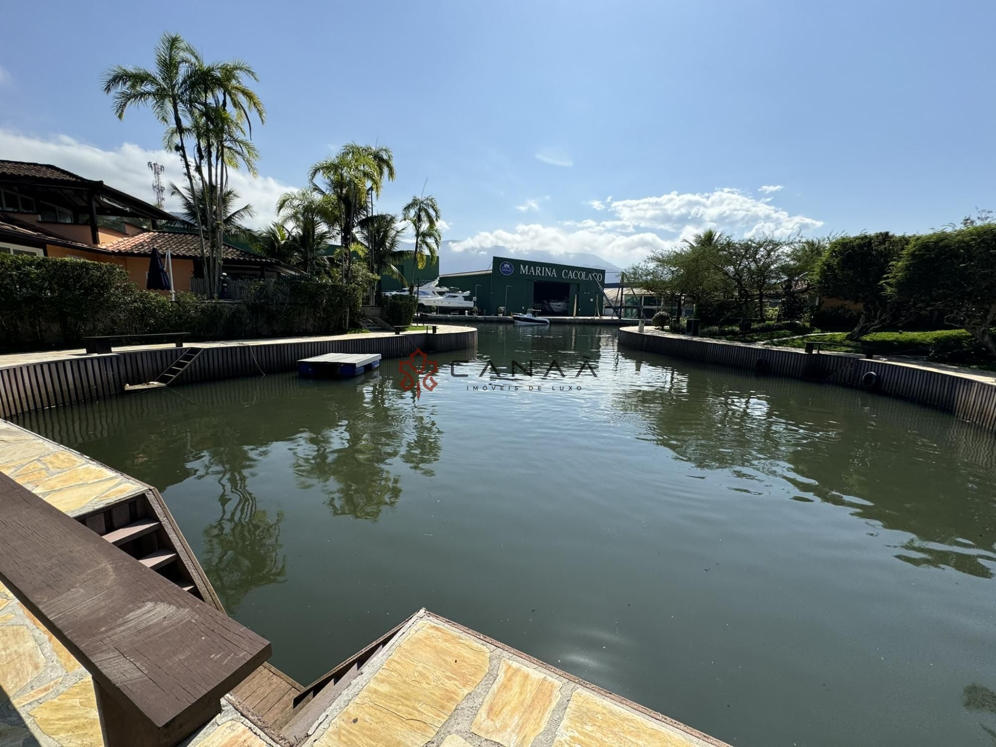 Casa de Condomínio à venda com 5 quartos, 400m² - Foto 23