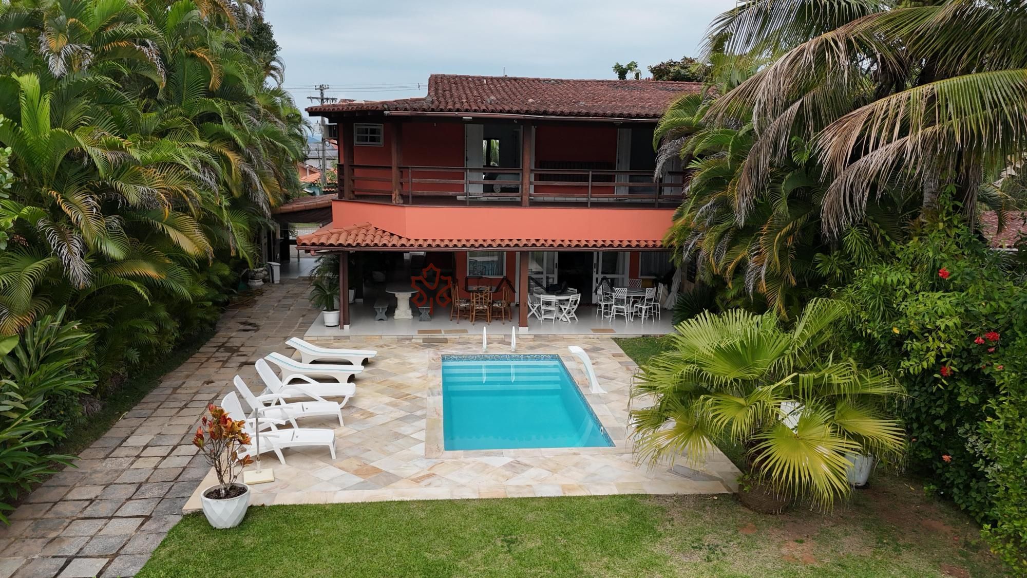 Casa de Condomínio à venda com 6 quartos, 399m² - Foto 4