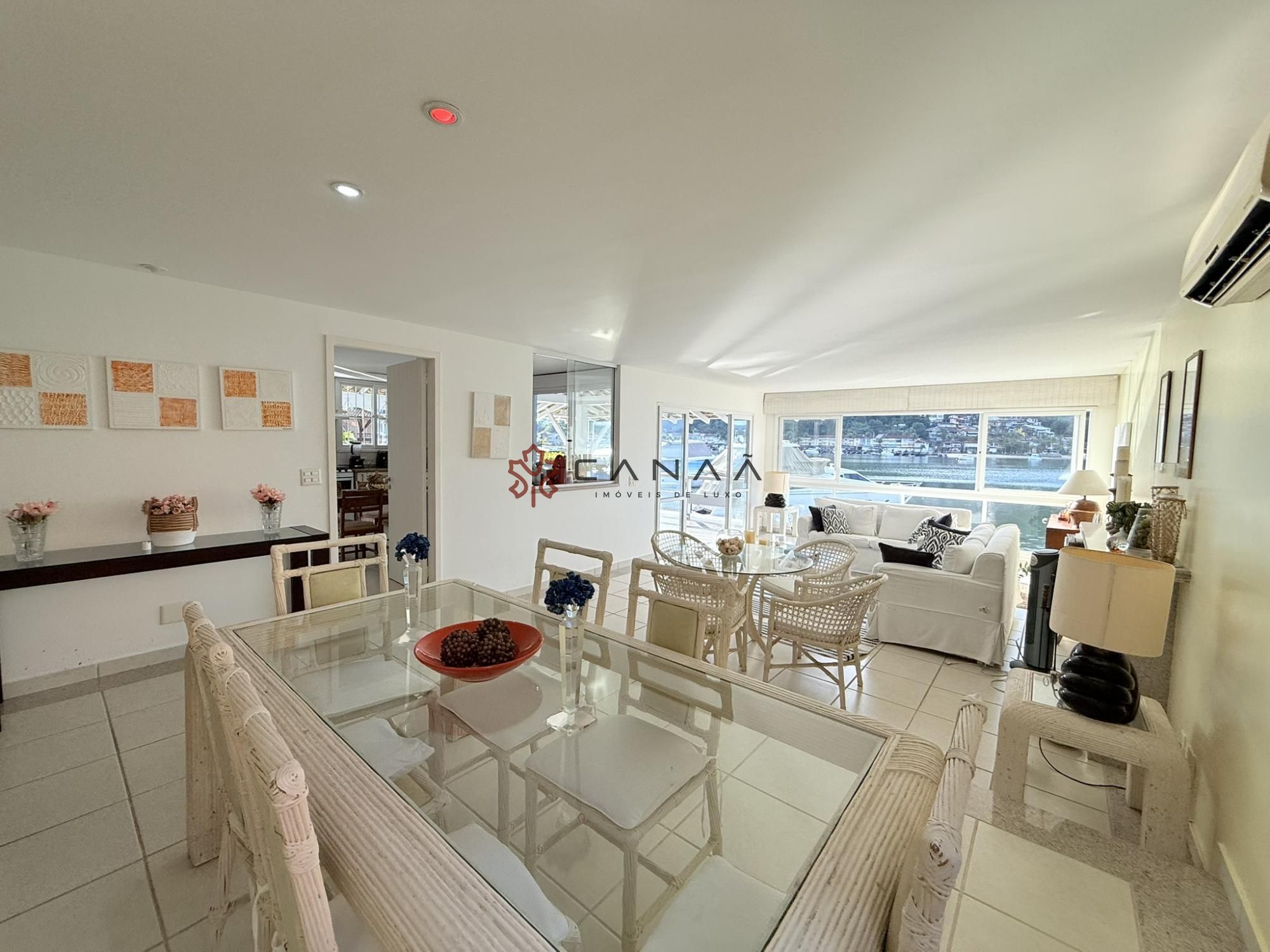 Casa de Condomínio à venda com 8 quartos, 500m² - Foto 19