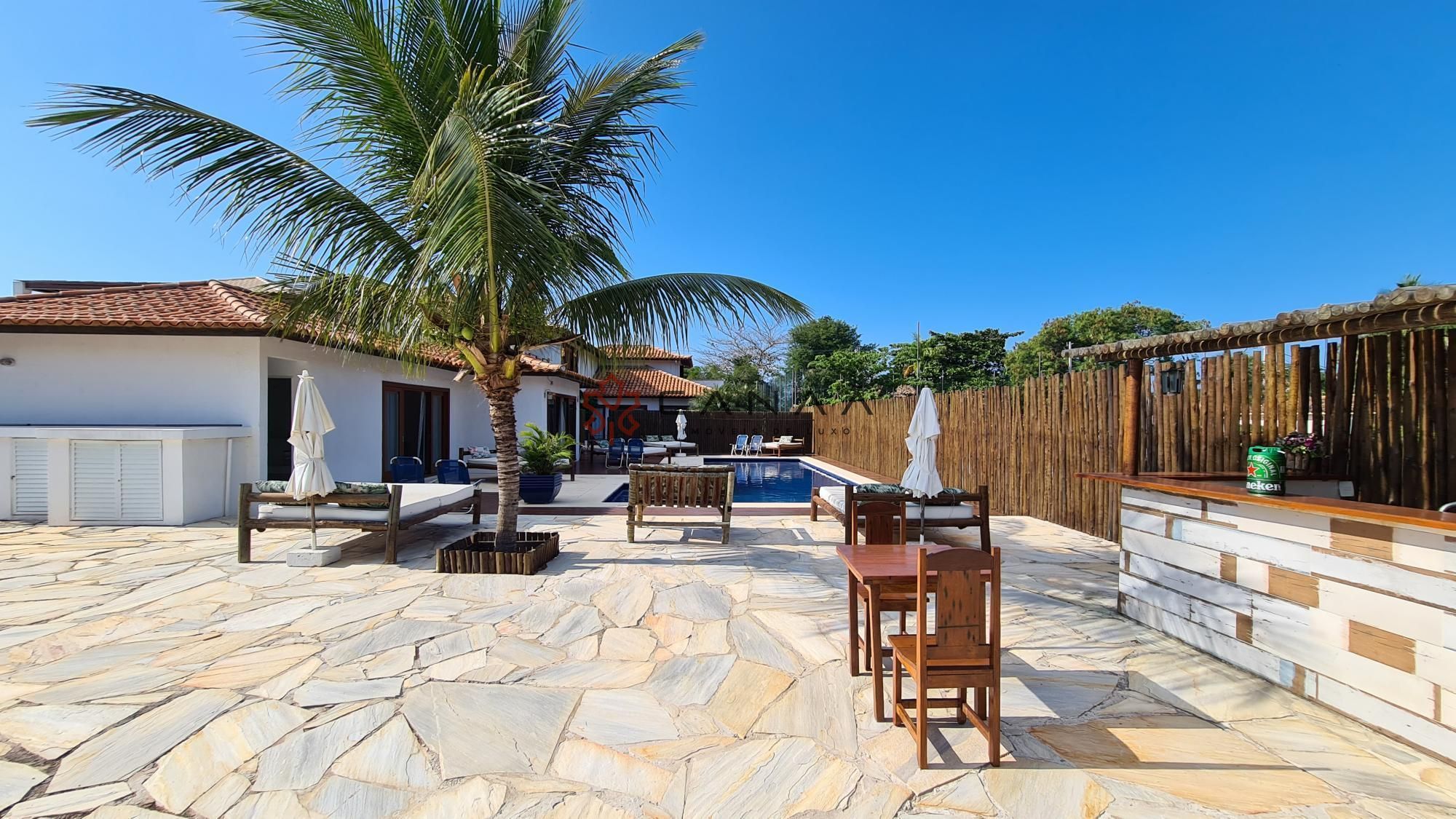 Casa à venda com 9 quartos, 472m² - Foto 4