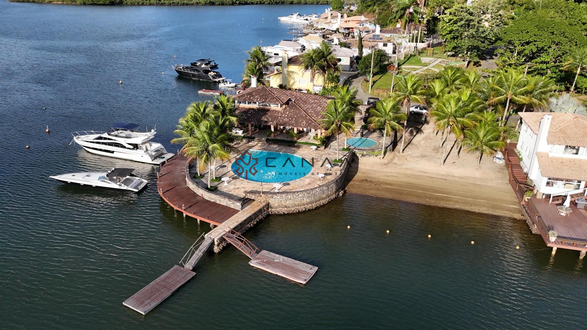 Casa de Condomínio à venda com 8 quartos, 500m² - Foto 9
