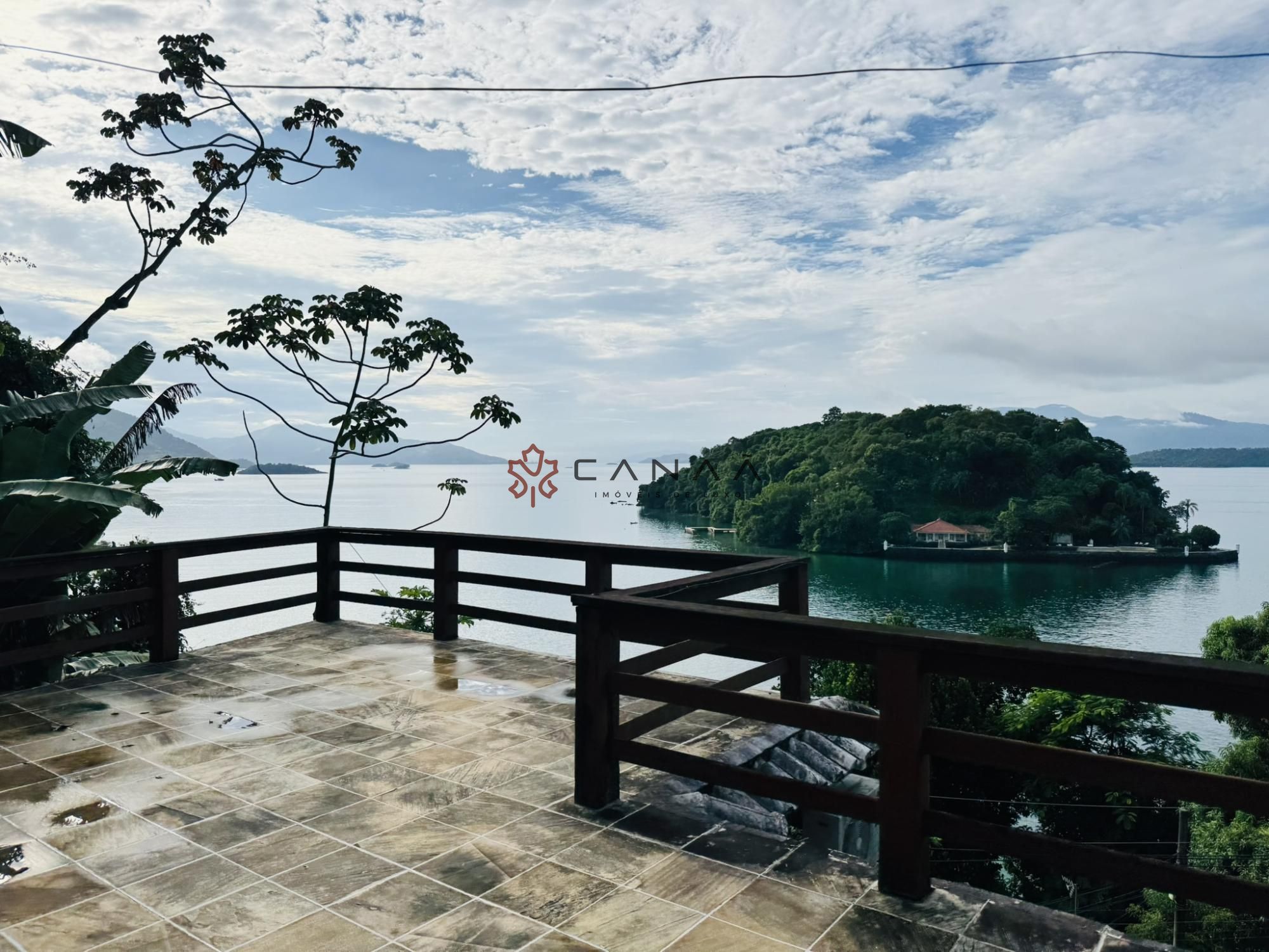 Casa à venda com 2 quartos, 333m² - Foto 9