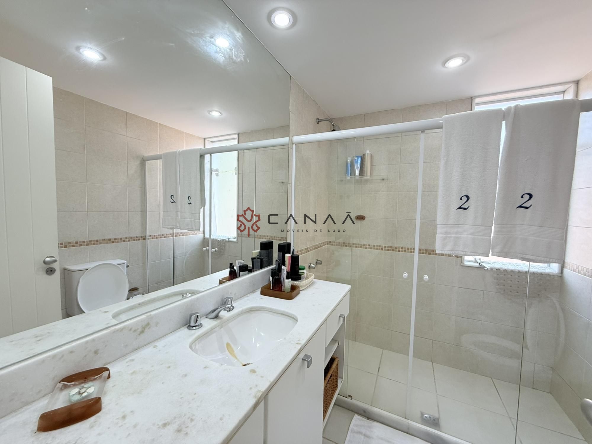 Casa de Condomínio à venda com 8 quartos, 500m² - Foto 39