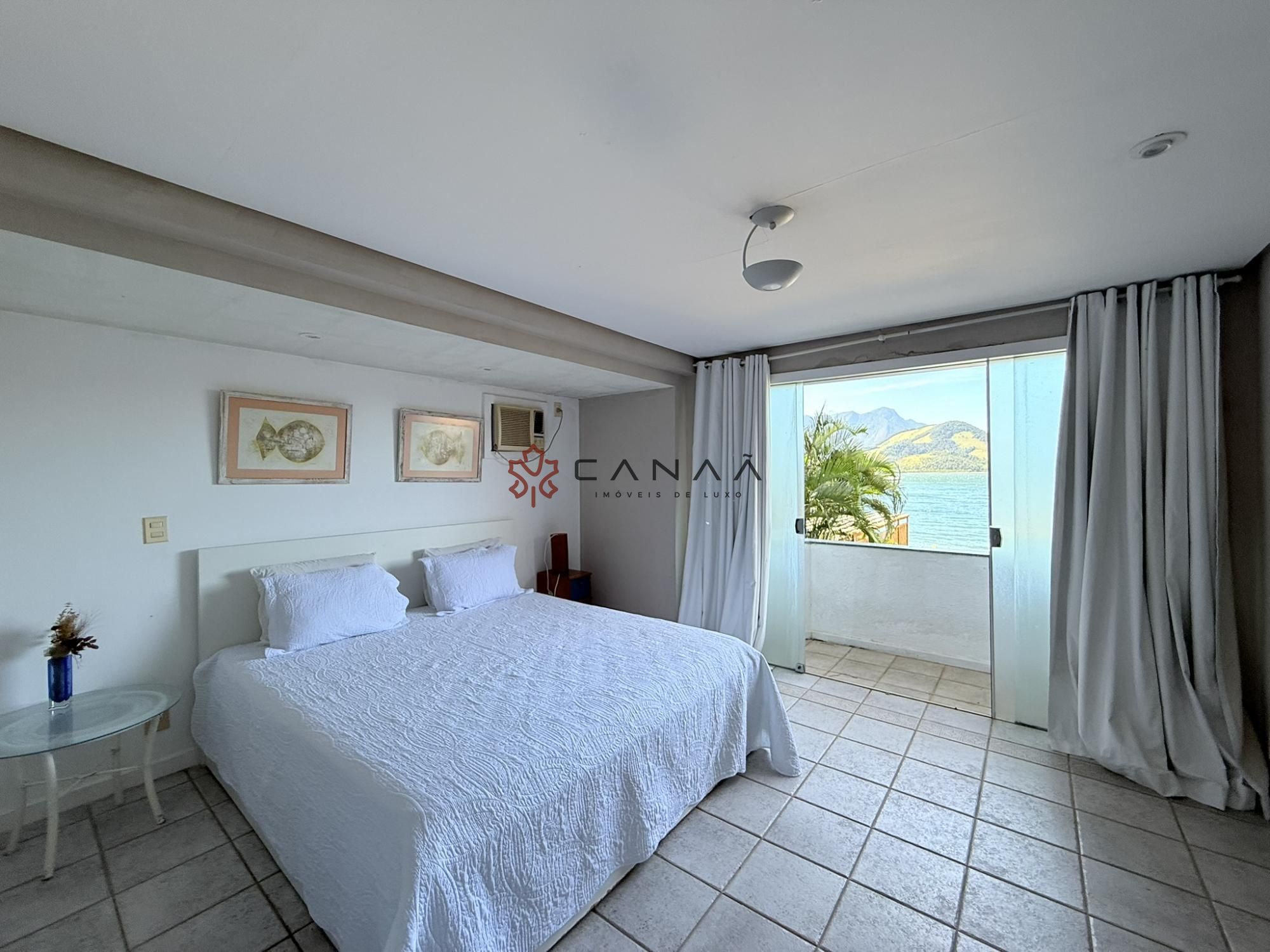 Casa de Condomínio à venda com 8 quartos, 540m² - Foto 42