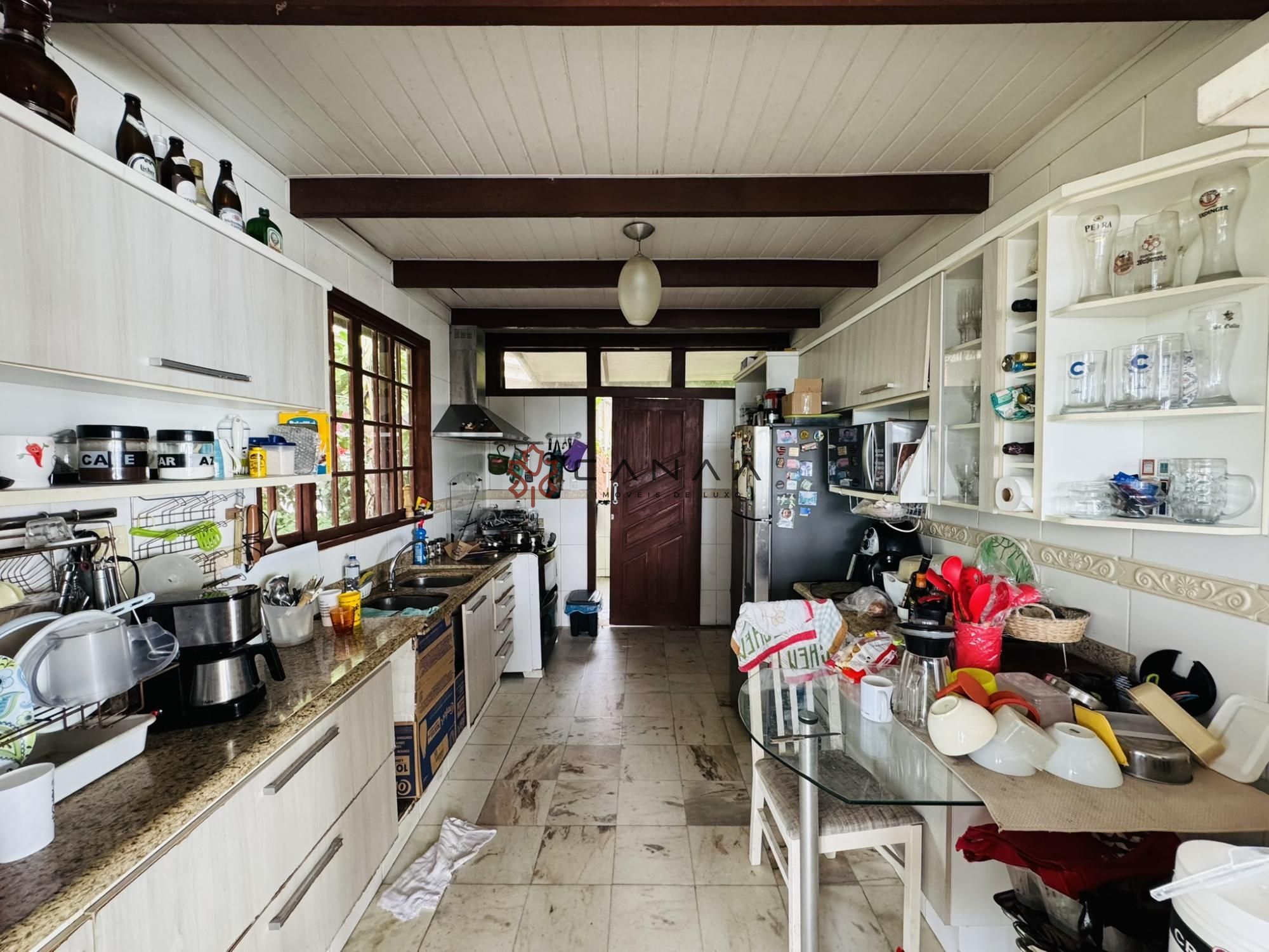 Casa à venda com 2 quartos, 333m² - Foto 16