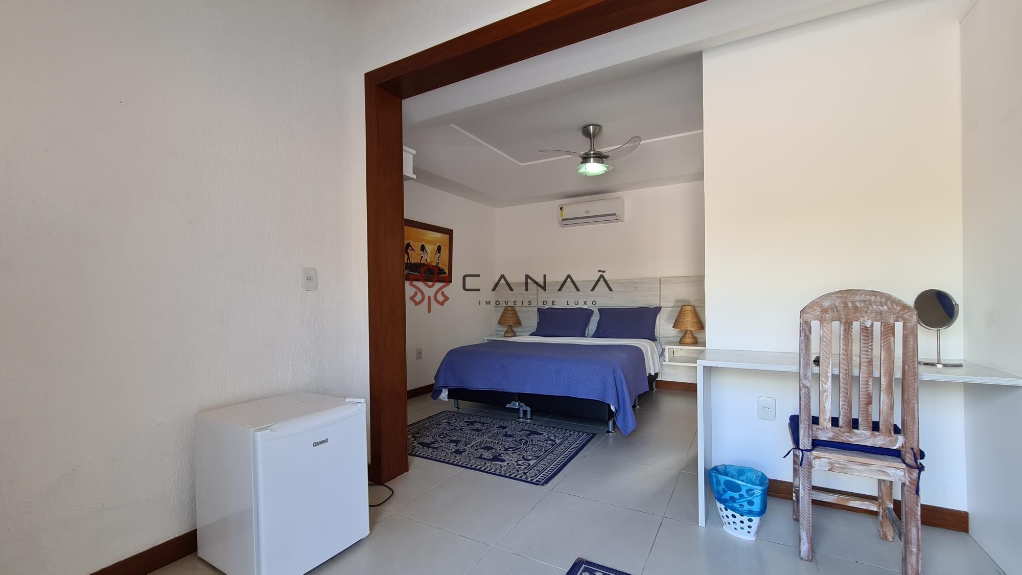 Casa à venda com 9 quartos, 472m² - Foto 32
