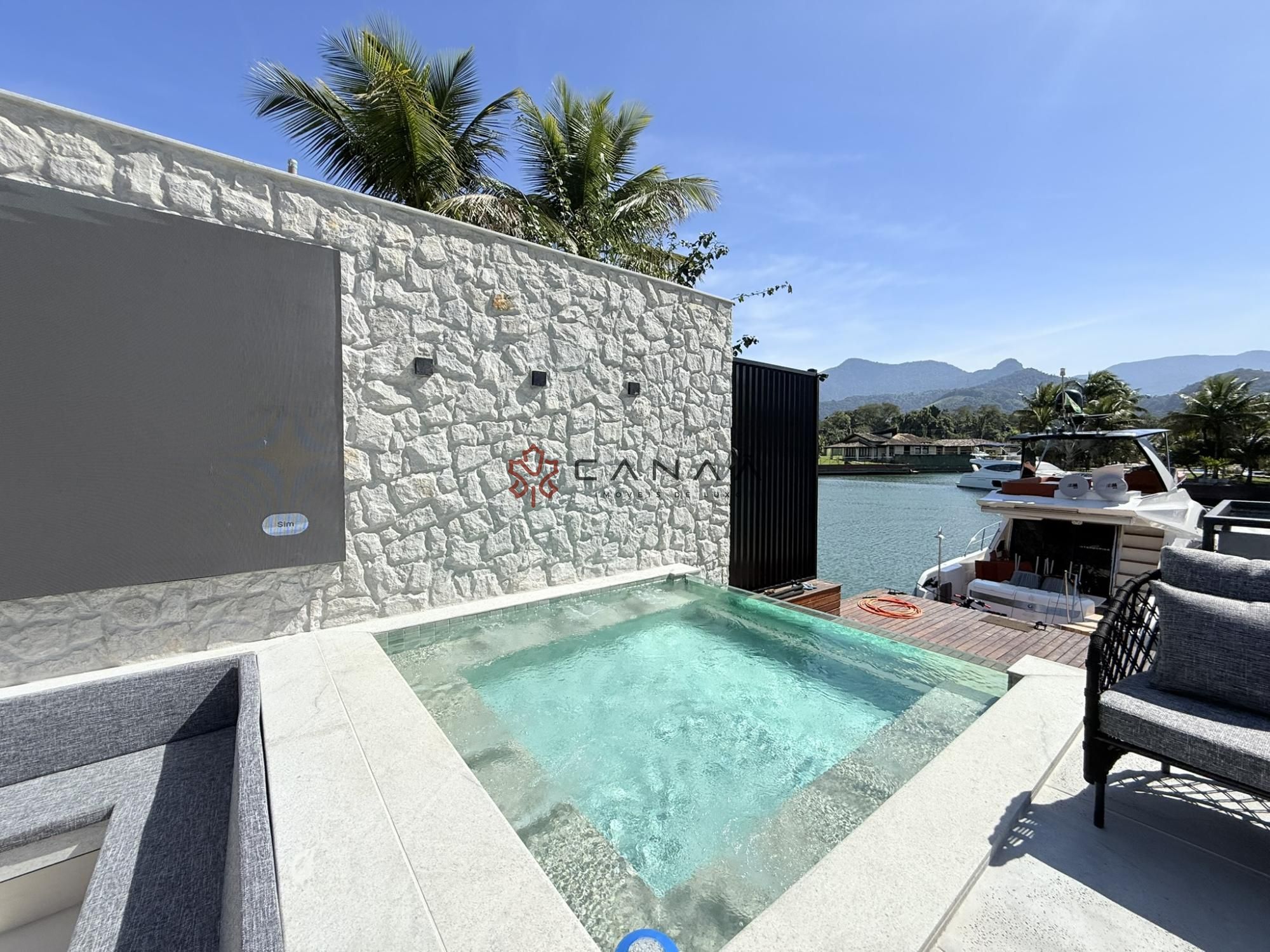 Casa de Condomínio à venda com 6 quartos, 970m² - Foto 17
