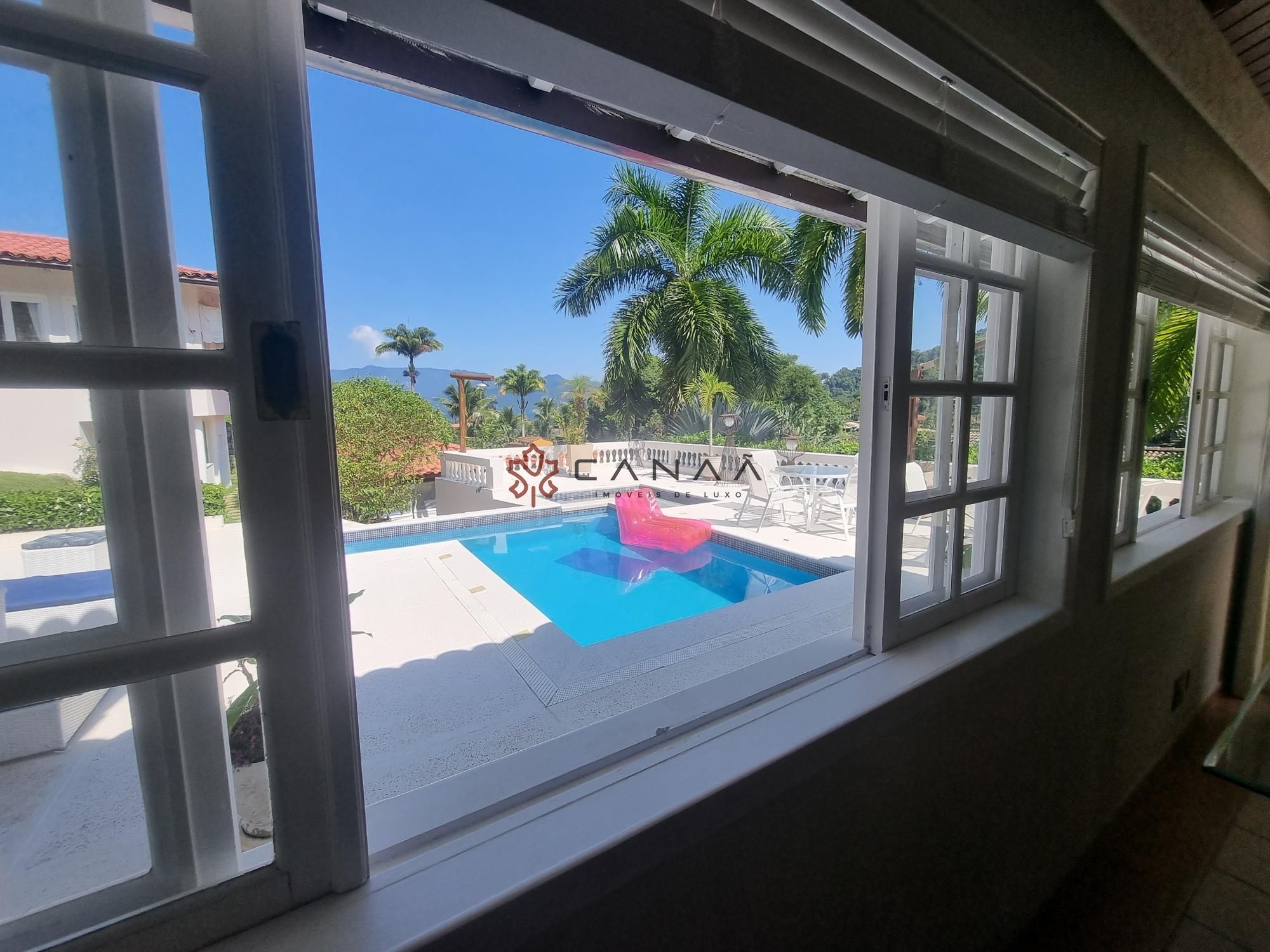 Casa de Condomínio à venda com 5 quartos, 450m² - Foto 24
