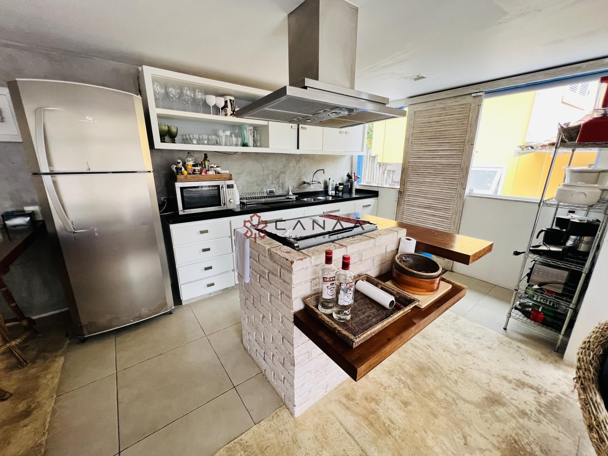 Casa de Condomínio à venda com 5 quartos, 250m² - Foto 9