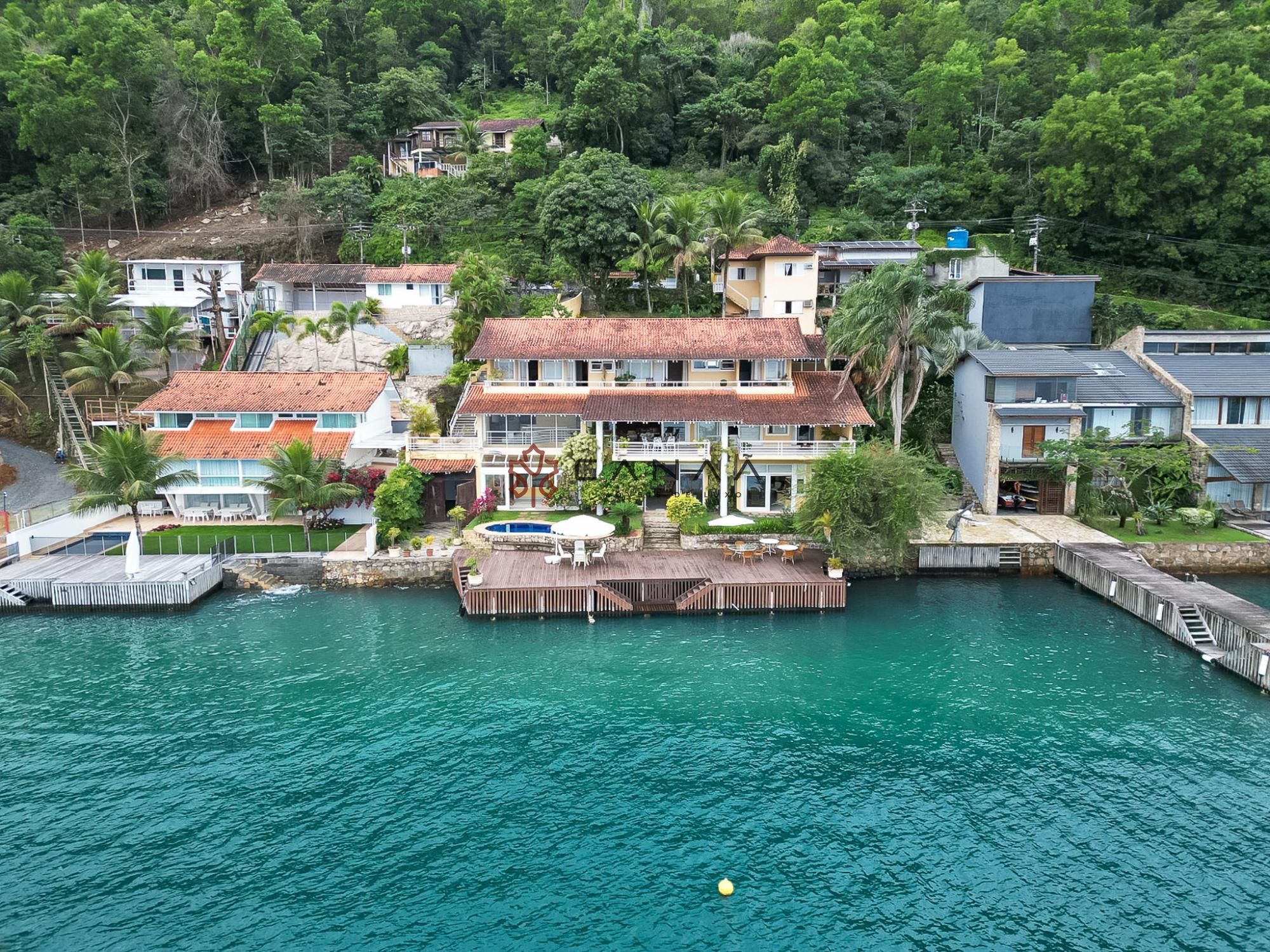 Casa de Condomínio à venda com 6 quartos, 1000m² - Foto 15
