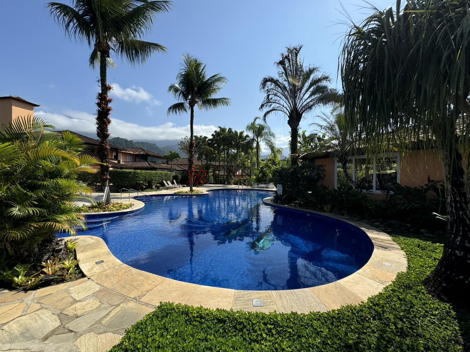 Casa de Condomínio à venda com 5 quartos, 400m² - Foto 20
