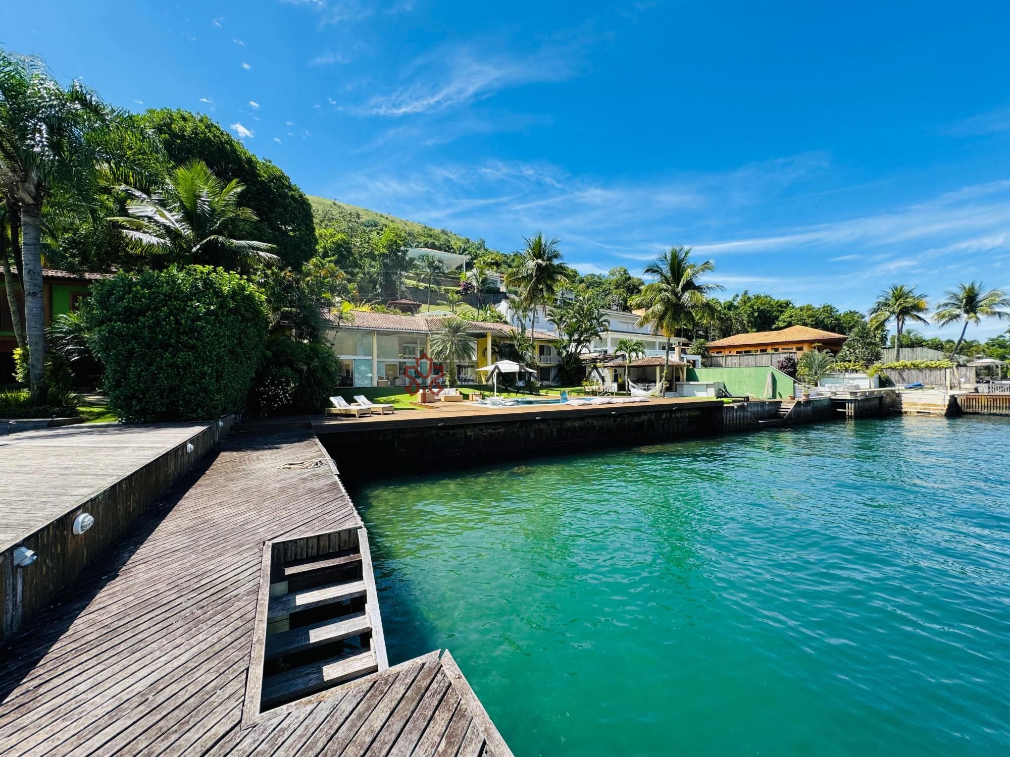 Casa à venda e temporada com 6 quartos, 700m² - Foto 4